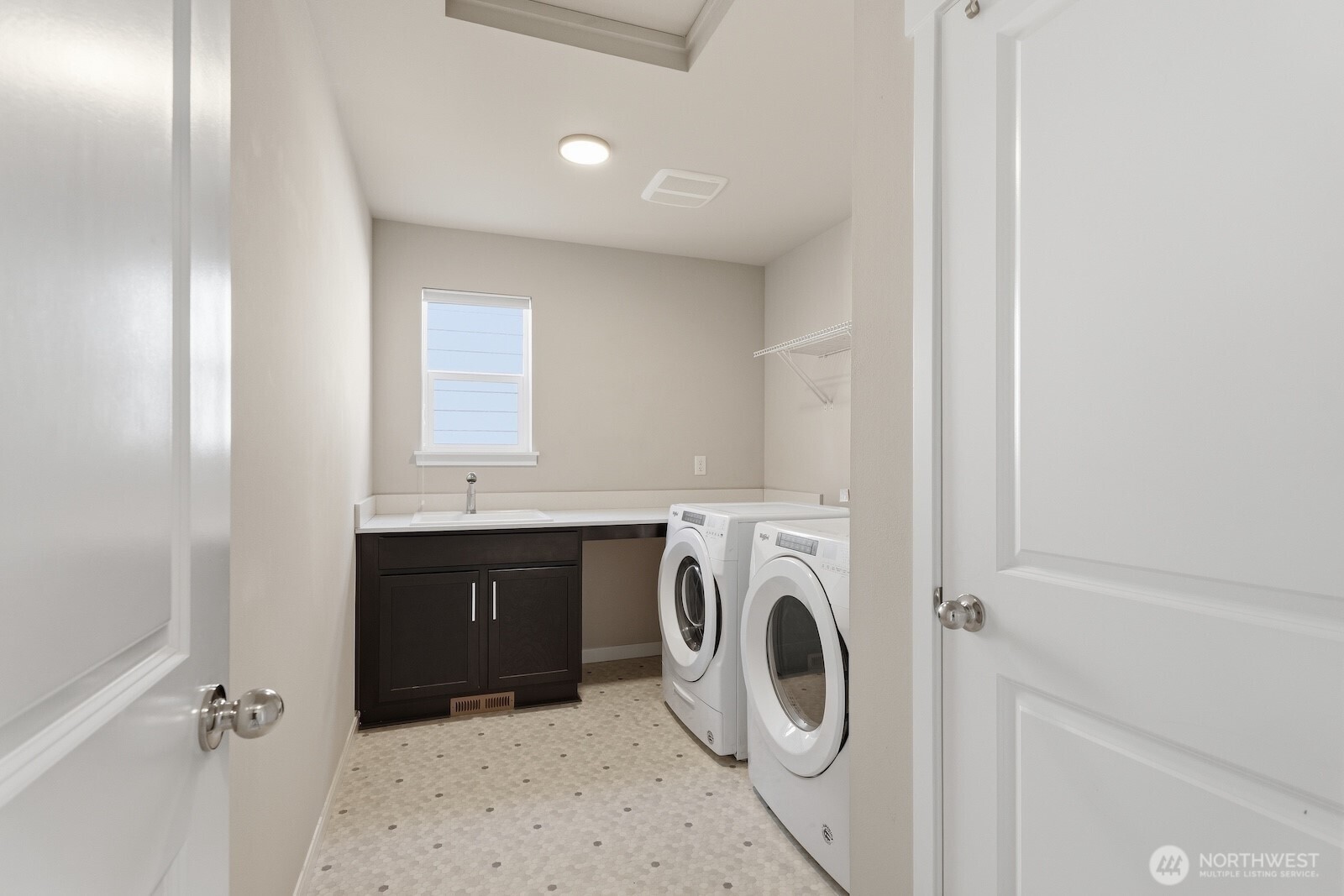 2466 Ne Athlon Court Property Photo 30