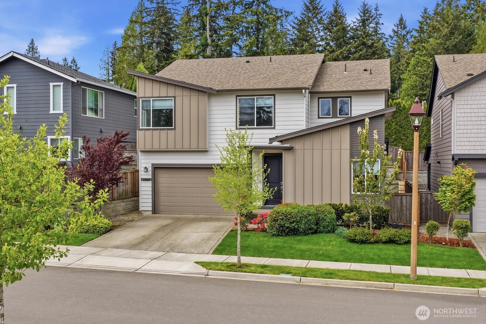 2466 Ne Athlon Court Property Photo 40