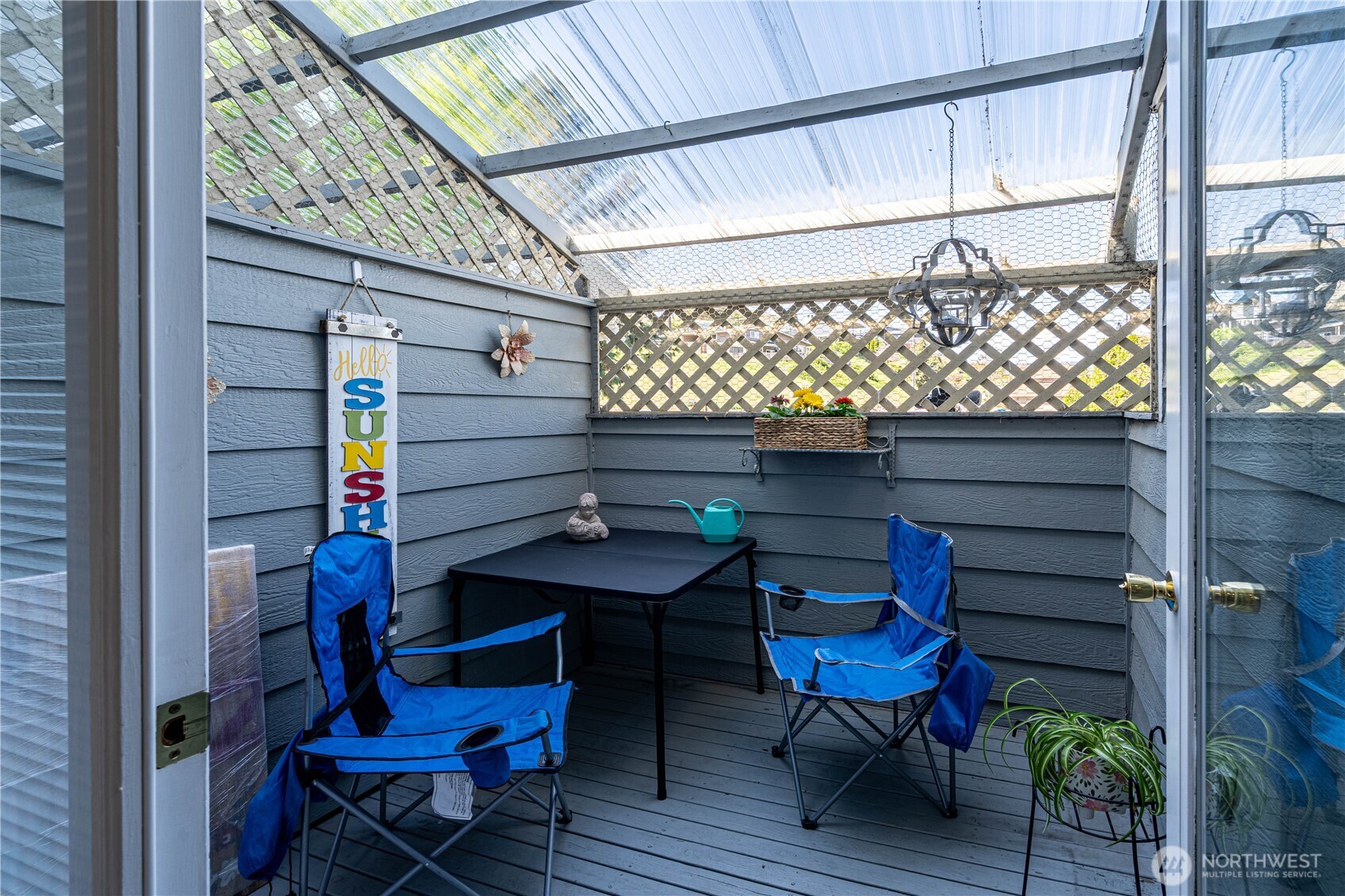 433 W Webster Avenue Property Photo 14