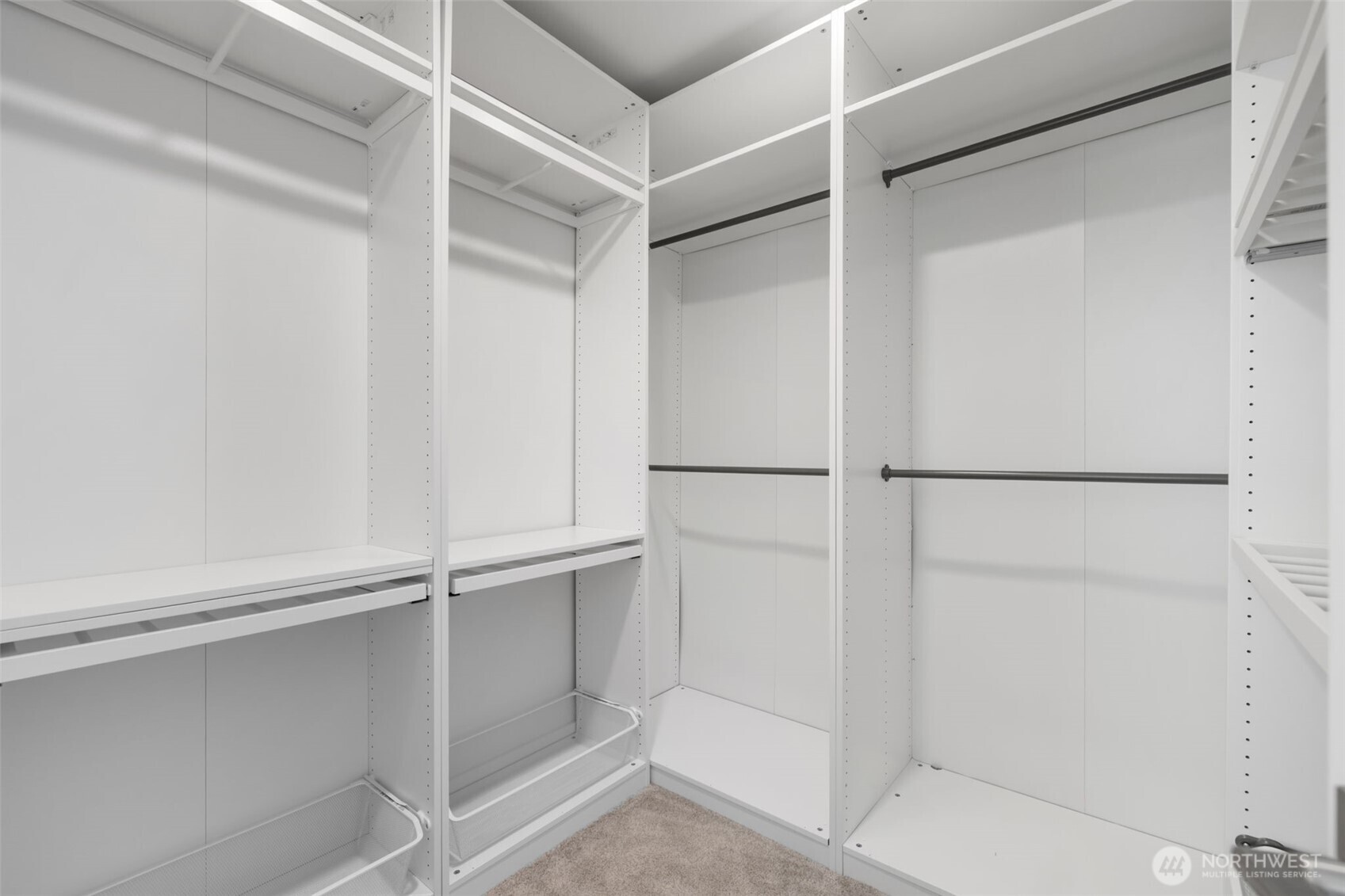 10091 Ramble Drive Property Photo 17