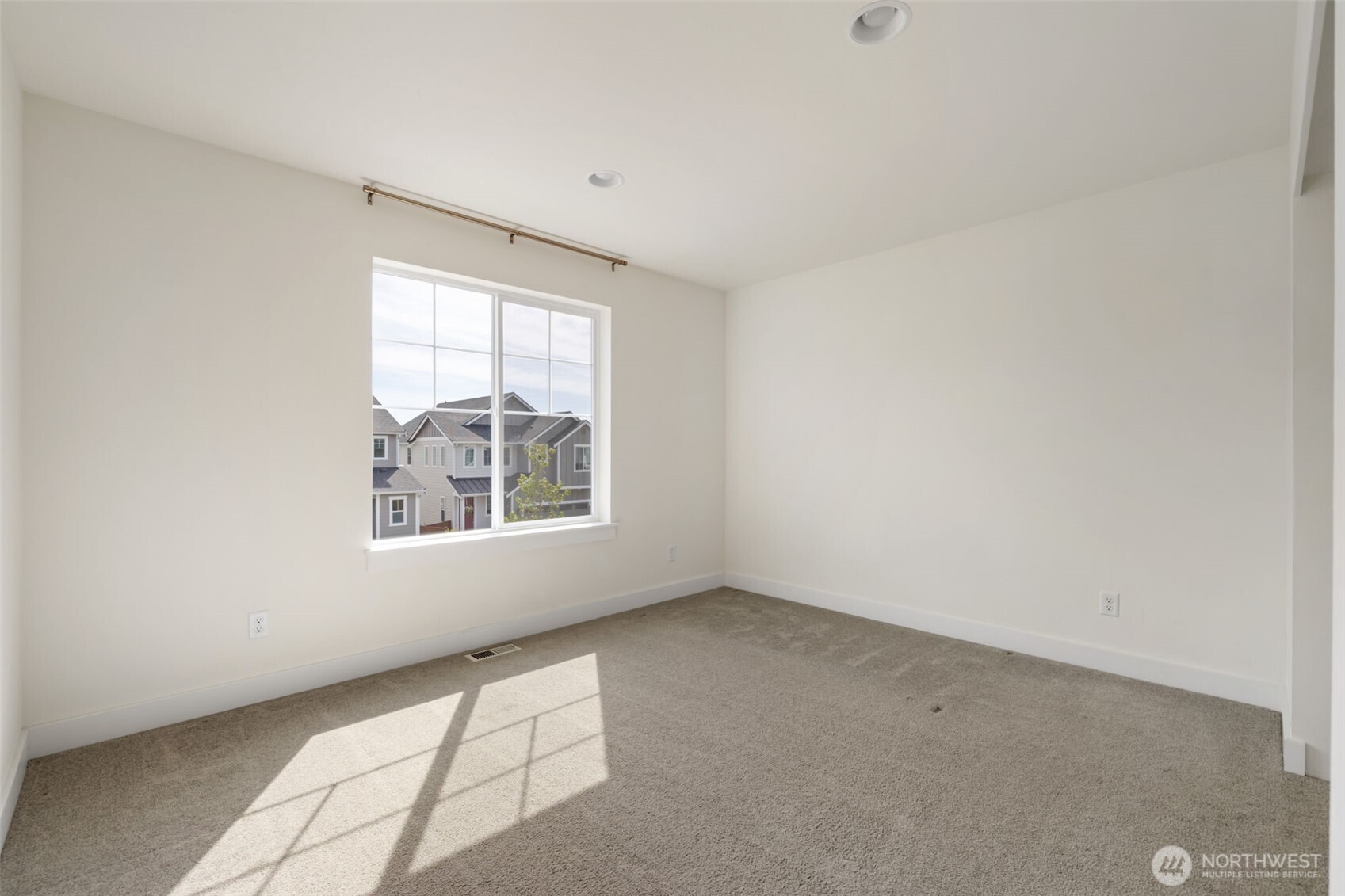 10091 Ramble Drive Property Photo 20