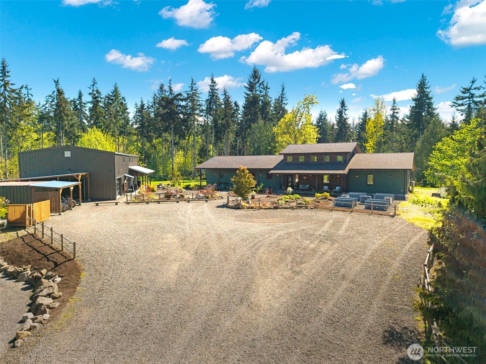 32065 Epic Place Property Photo 5