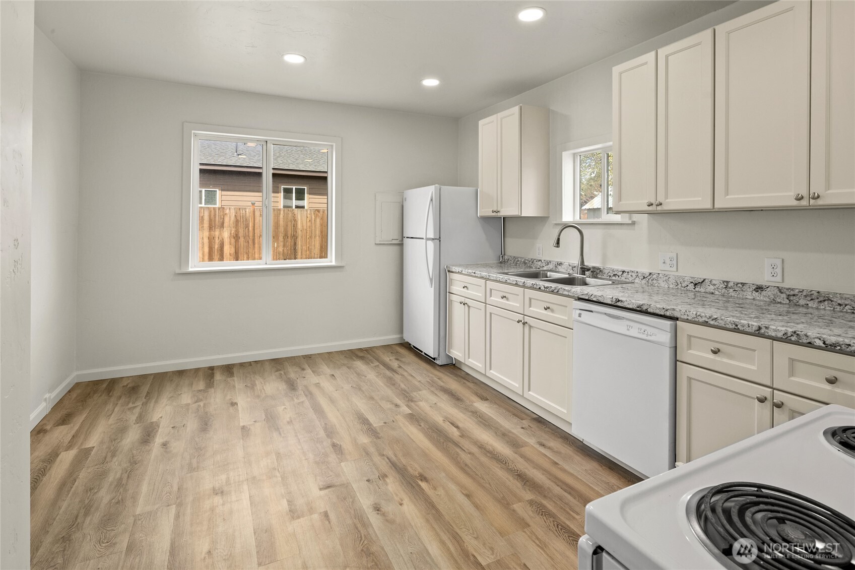 108 Yakima Avenue Property Photo 11