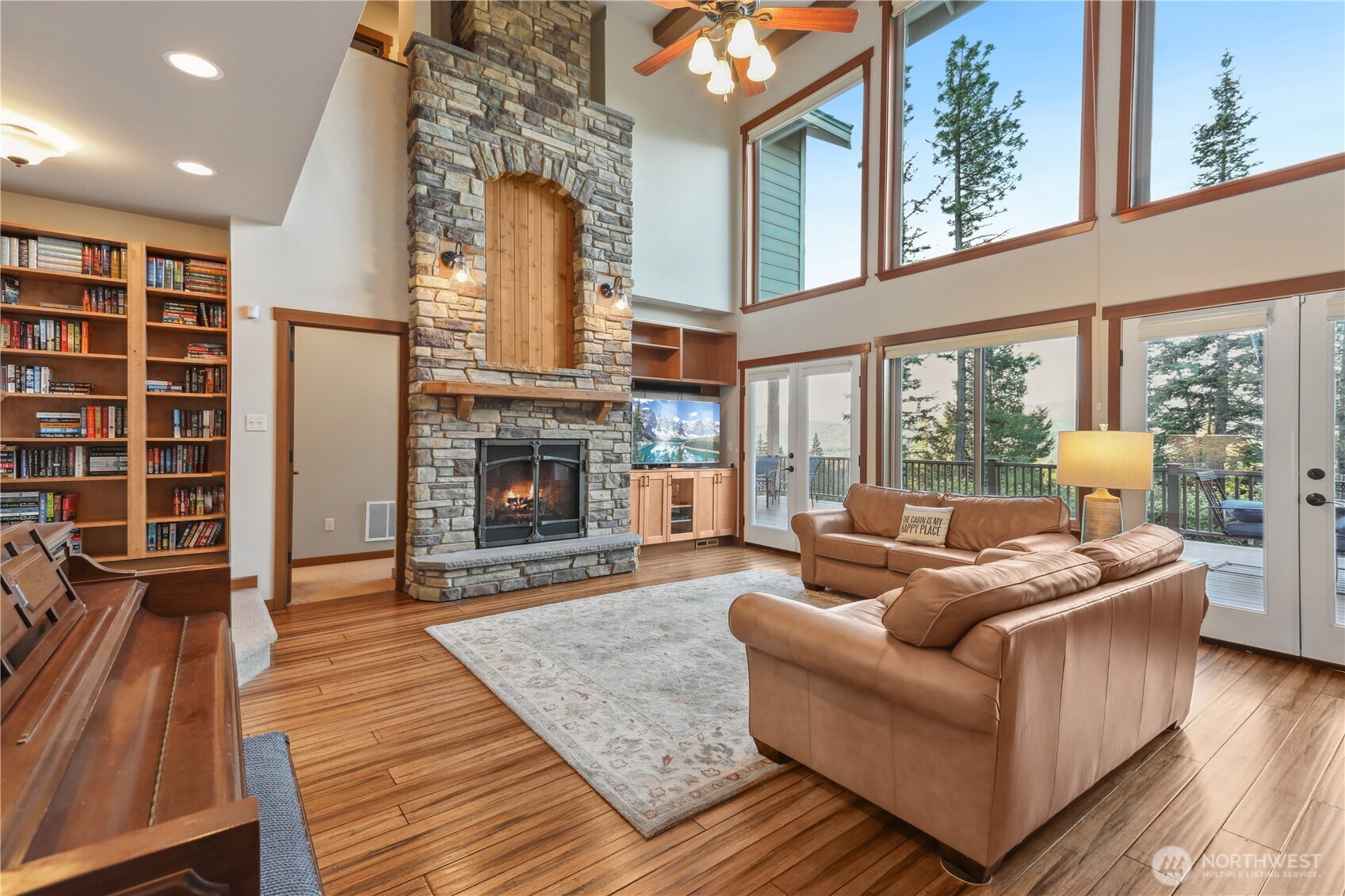 72 Telluride Drive Property Photo 4
