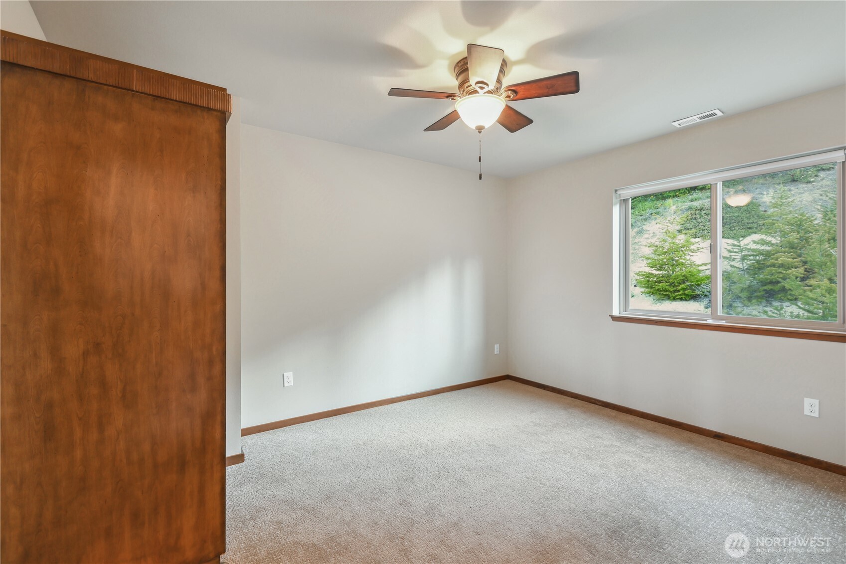 72 Telluride Drive Property Photo 32