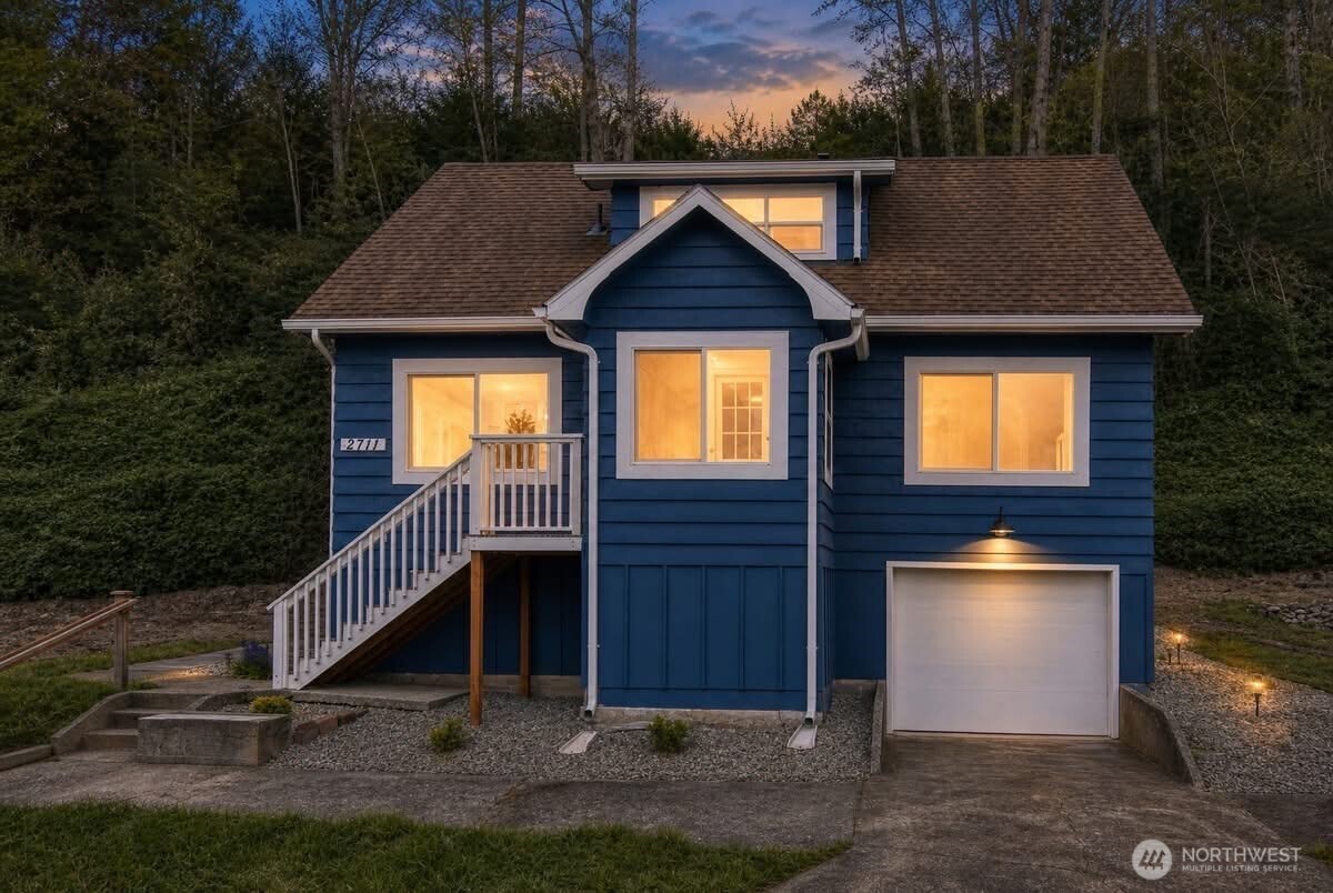 2711 Queets Avenue Property Photo 2
