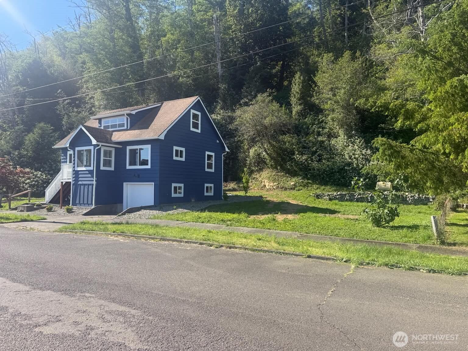 2711 Queets Avenue Property Photo 8