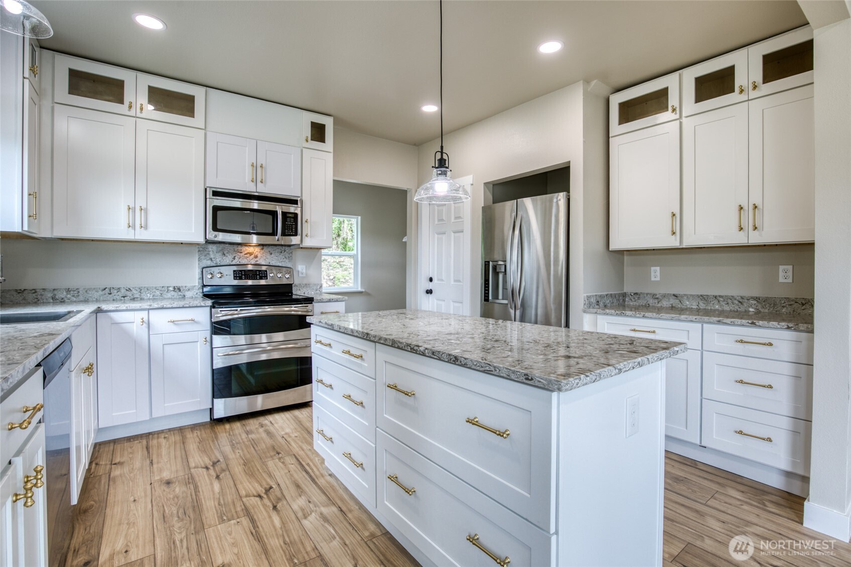 2711 Queets Avenue Property Photo 15