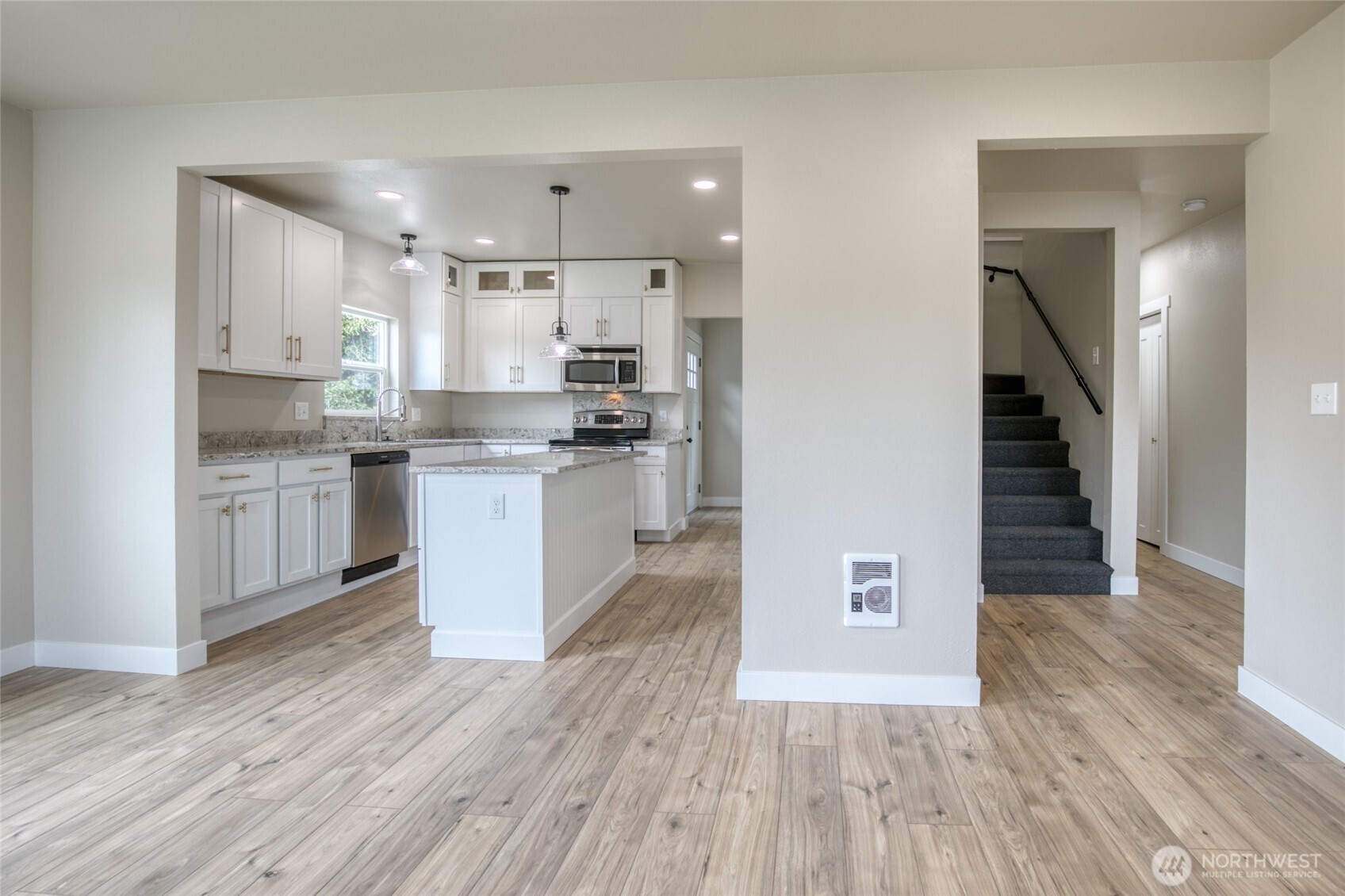 2711 Queets Avenue Property Photo 20