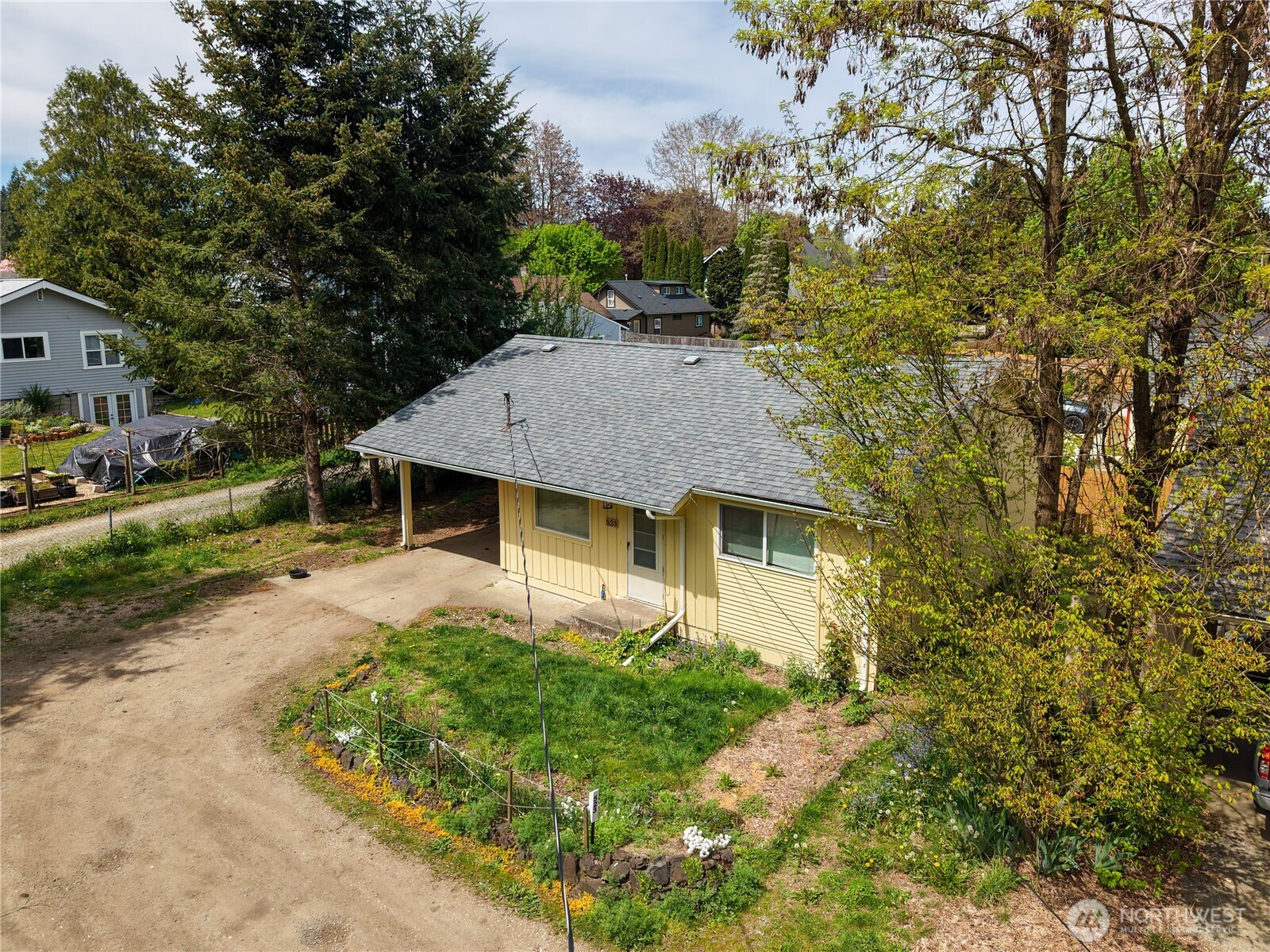 521 & 523 Boulevard Road Property Photo 15