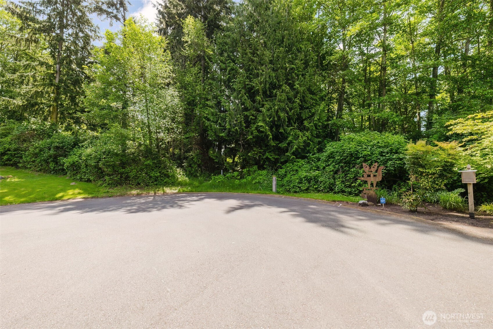 38743 Tinker Place Property Photo 3