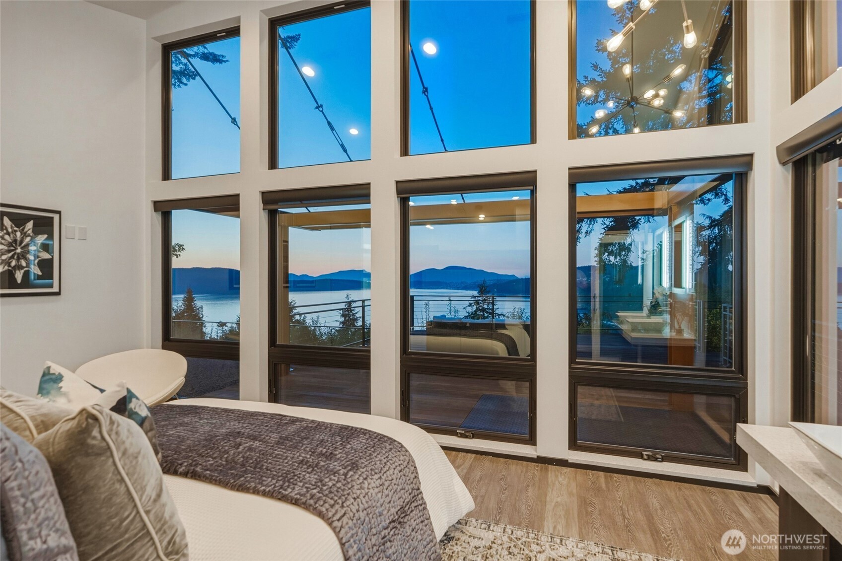 4101 Edith Point Property Photo 17