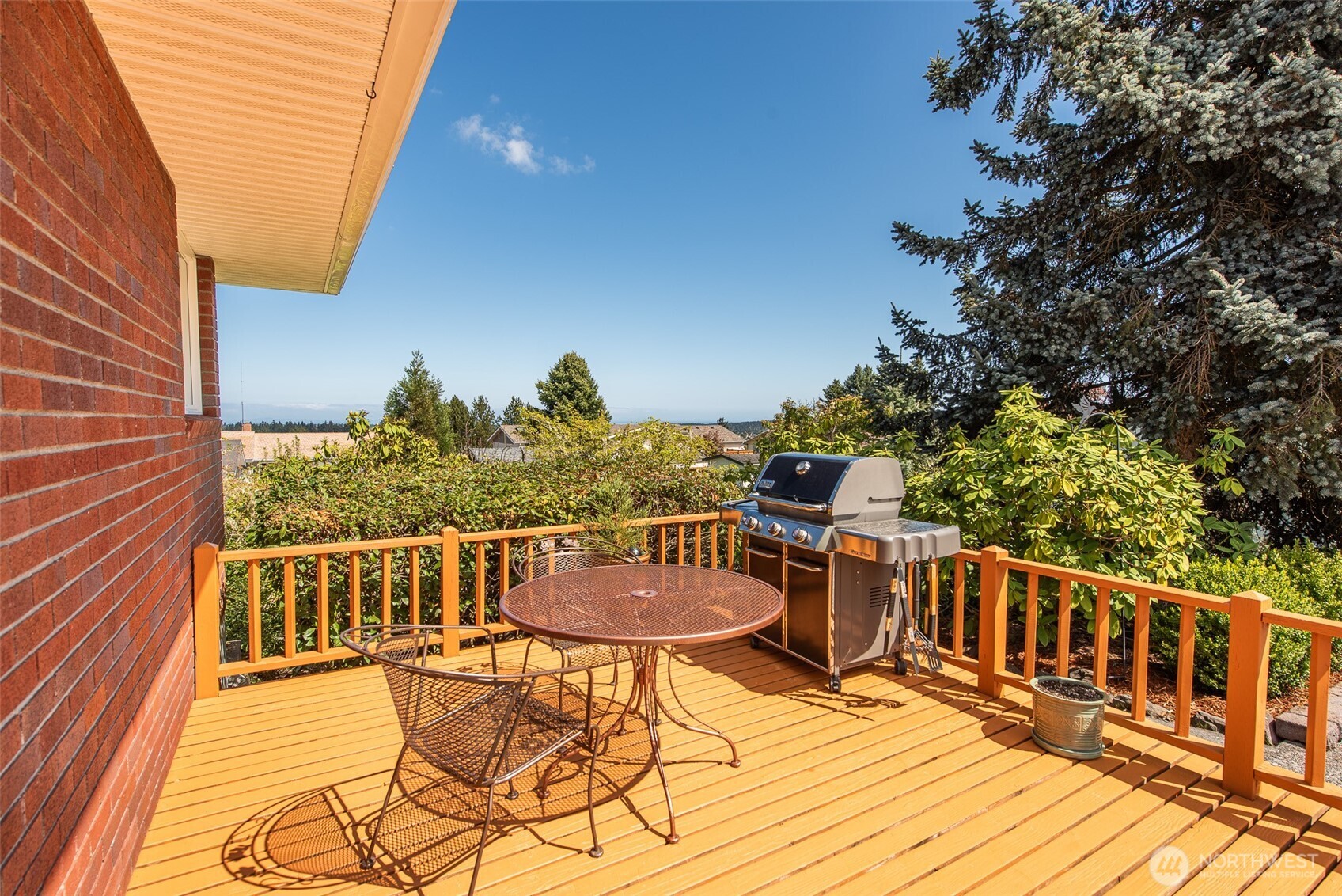608 Reservoir Road Property Photo 4