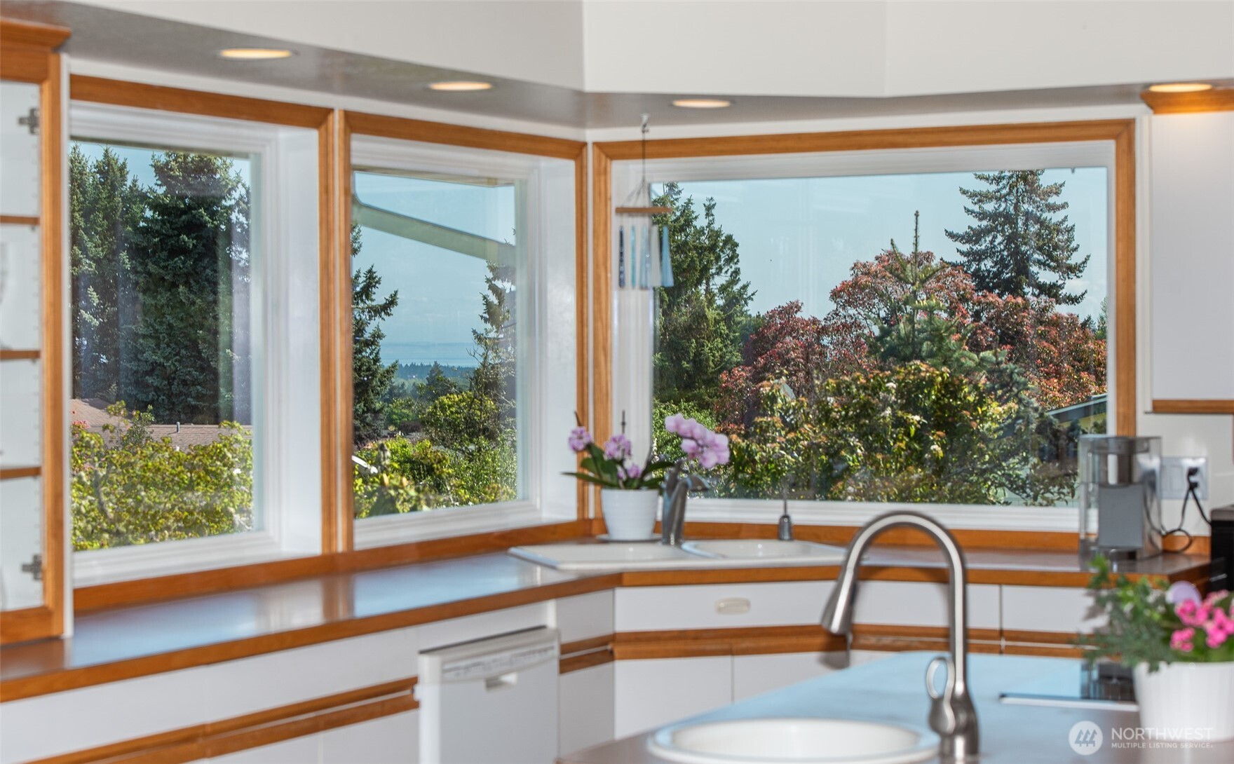 608 Reservoir Road Property Photo 10