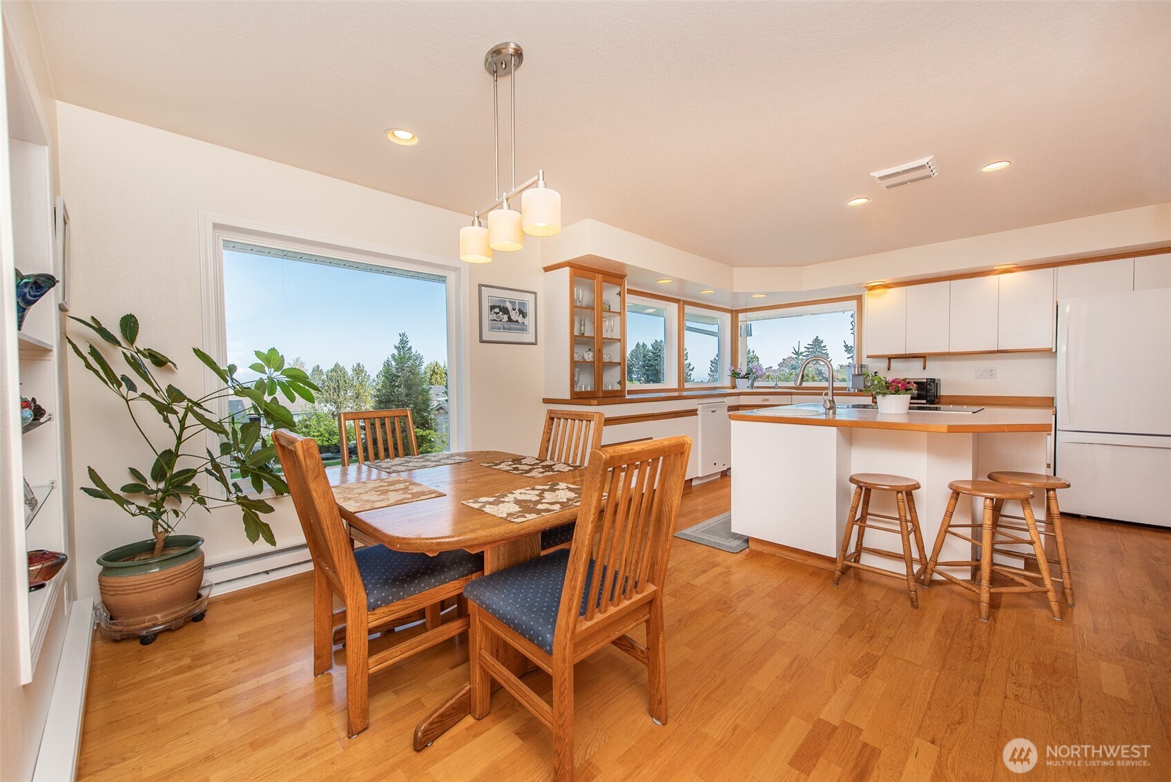 608 Reservoir Road Property Photo 12
