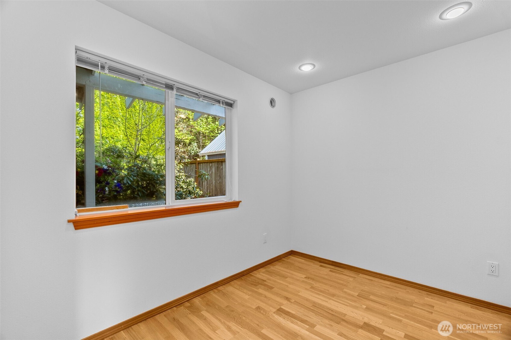 5030 Ad El Road Property Photo 8