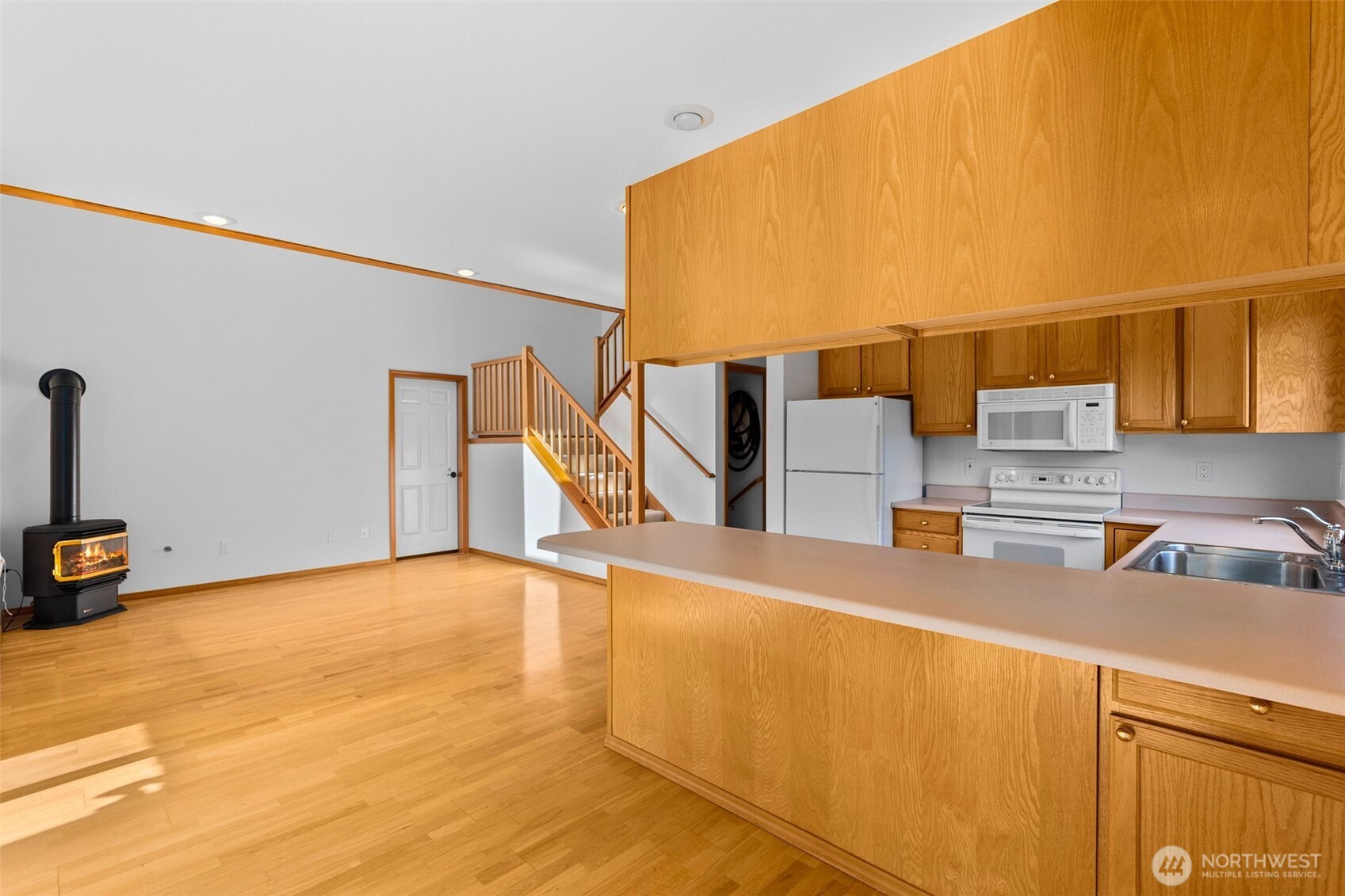 5030 Ad El Road Property Photo 13