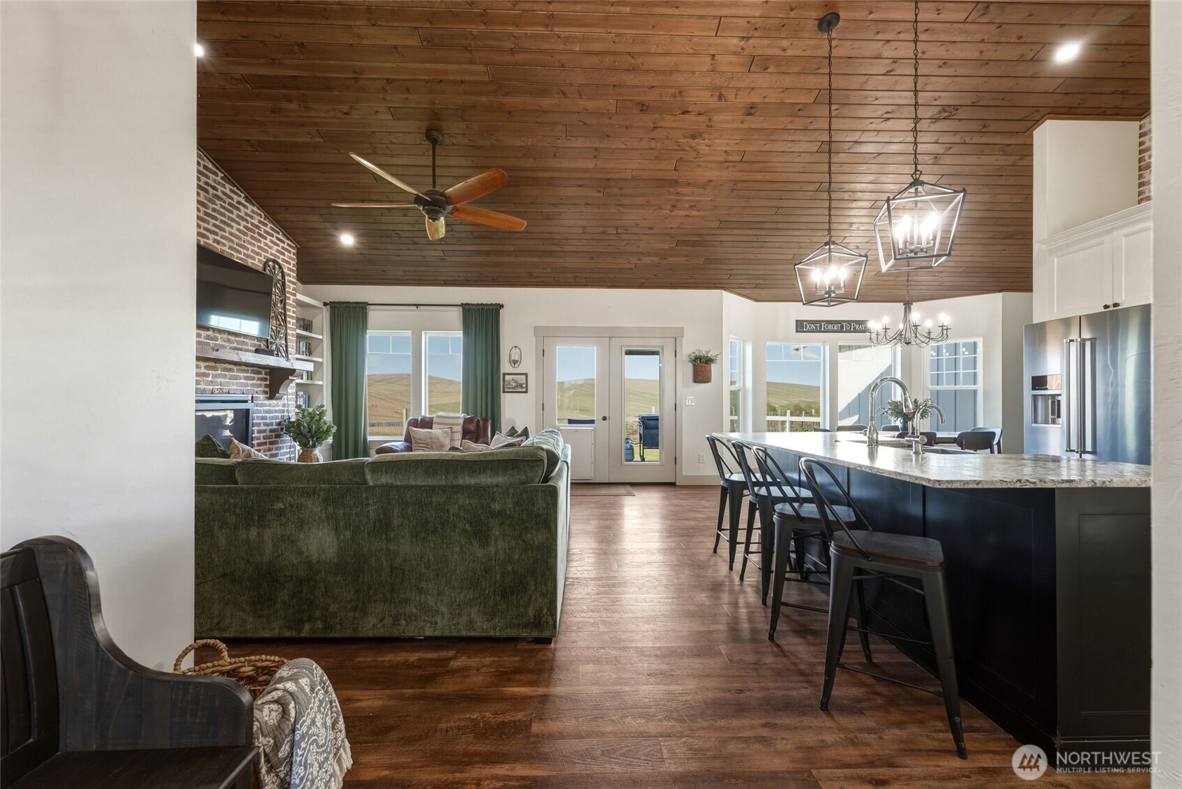 518 Stonecipher Road Property Photo 2