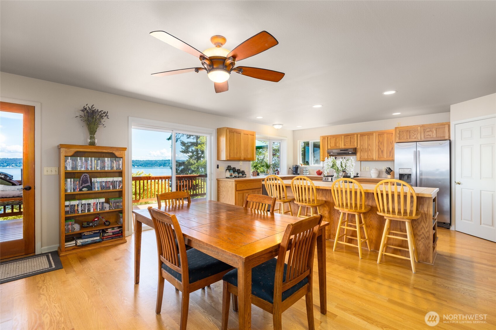 2205 Cranes Landing Drive Property Photo 13