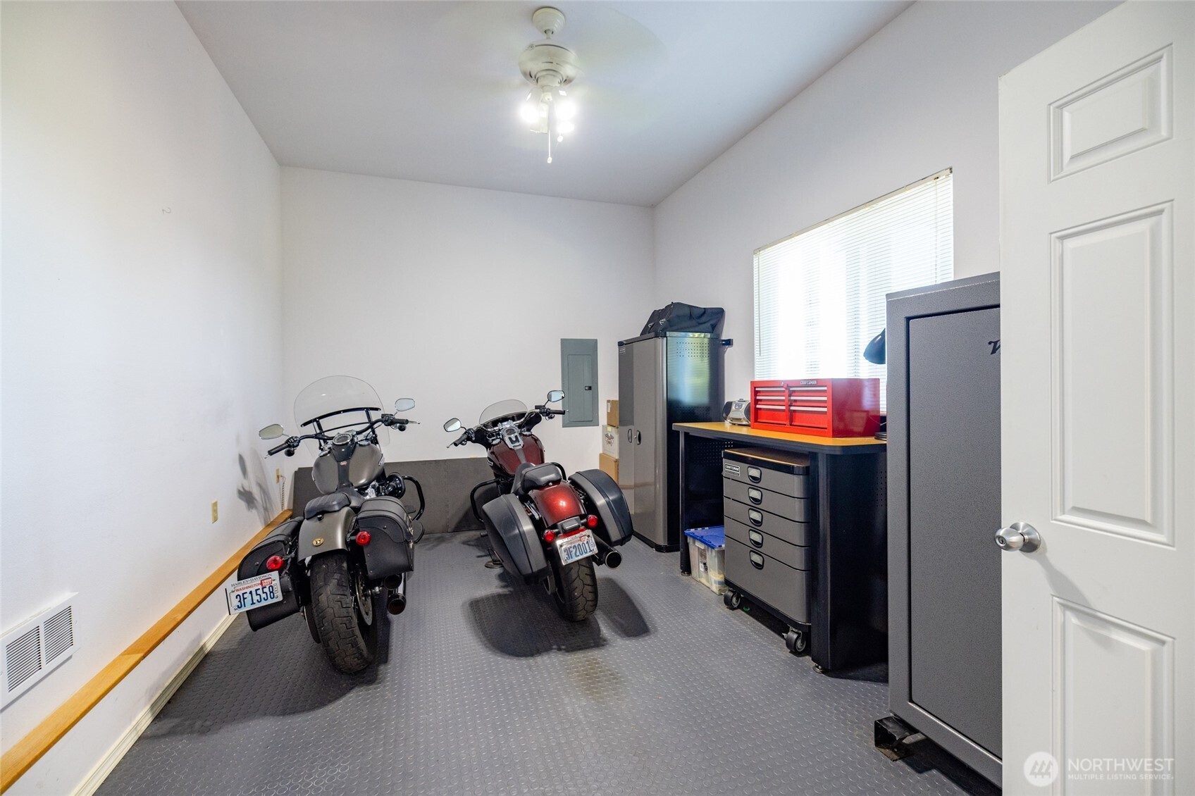 2205 Cranes Landing Drive Property Photo 31
