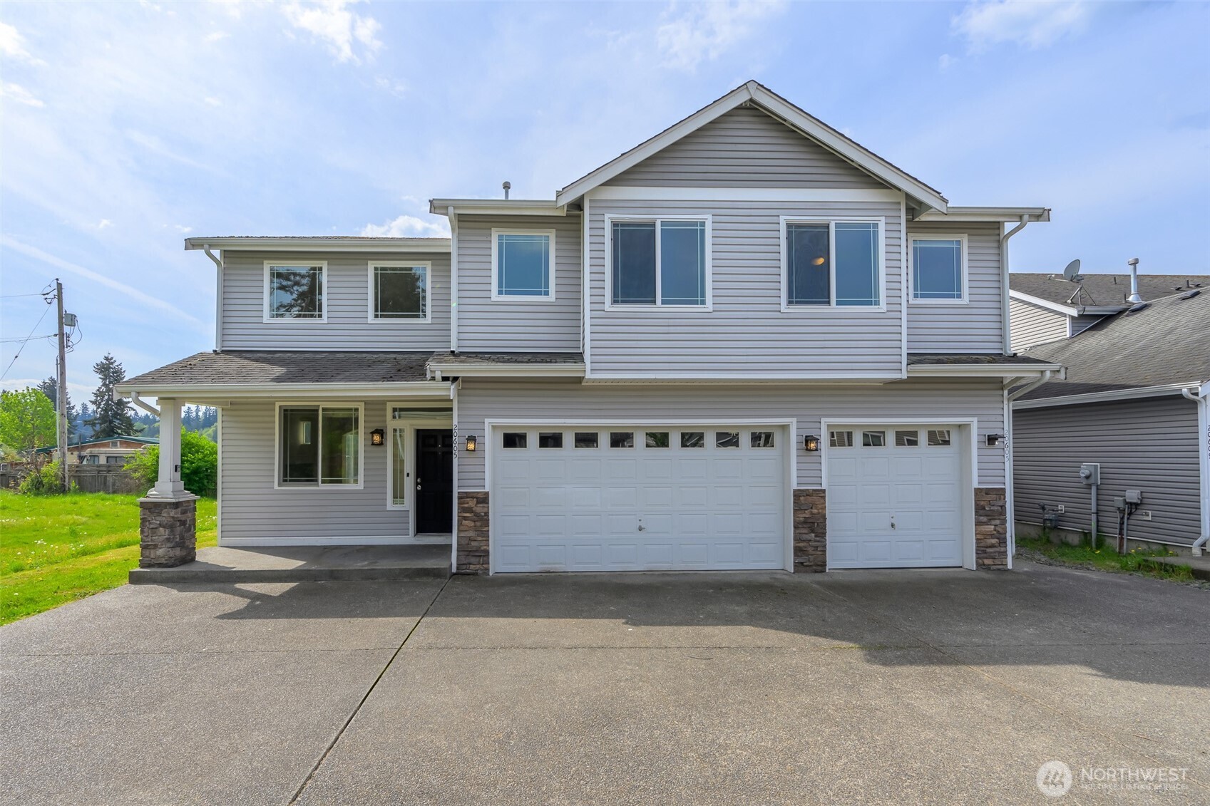 20605 74th Avenue Property Photo 1