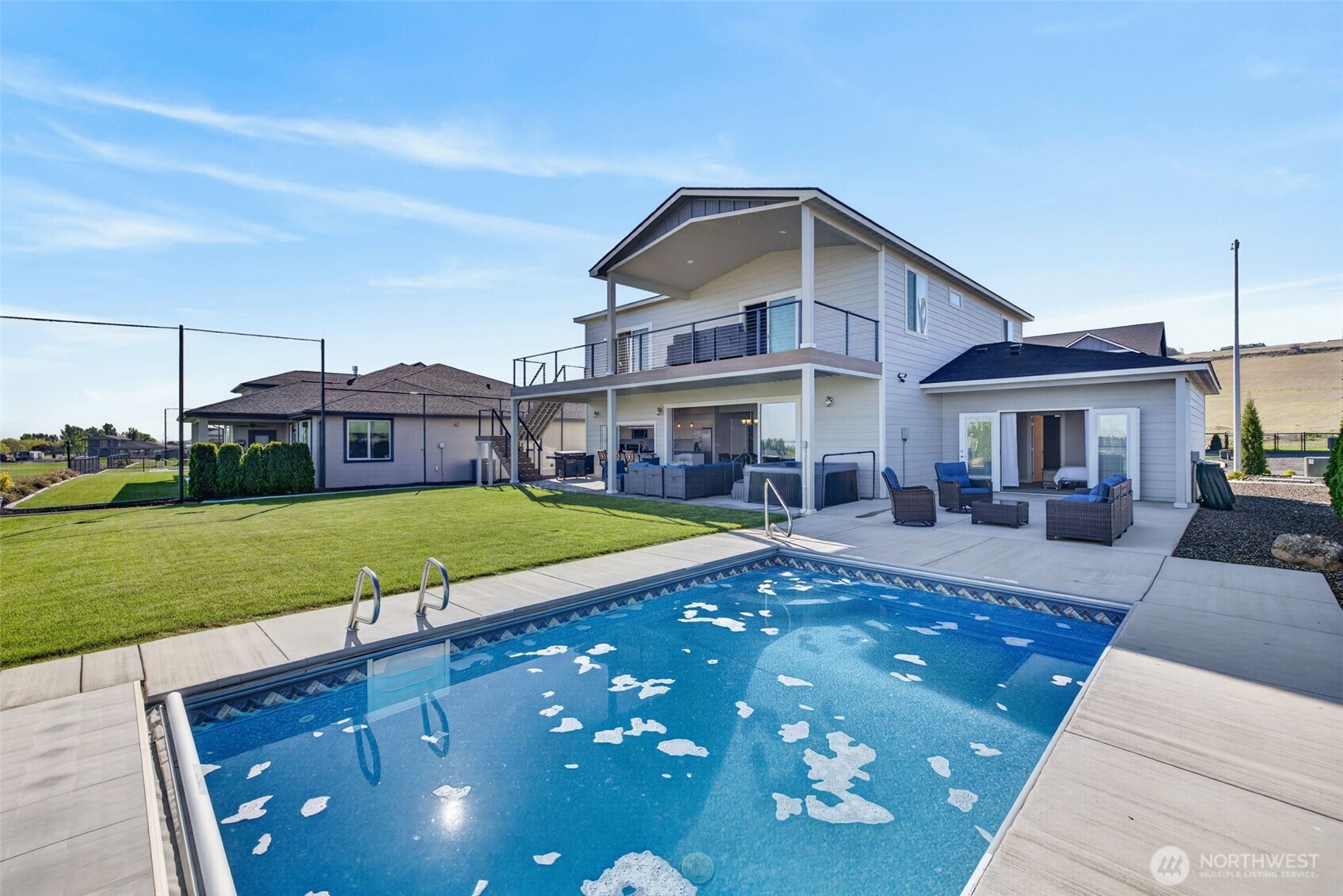 8446 Desert Greens Loop Property Photo 6