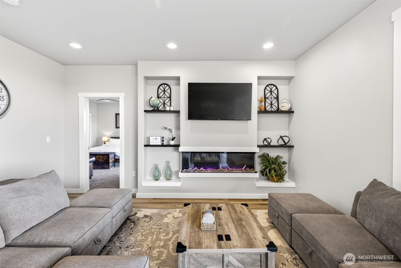 8446 Desert Greens Loop Property Photo 15