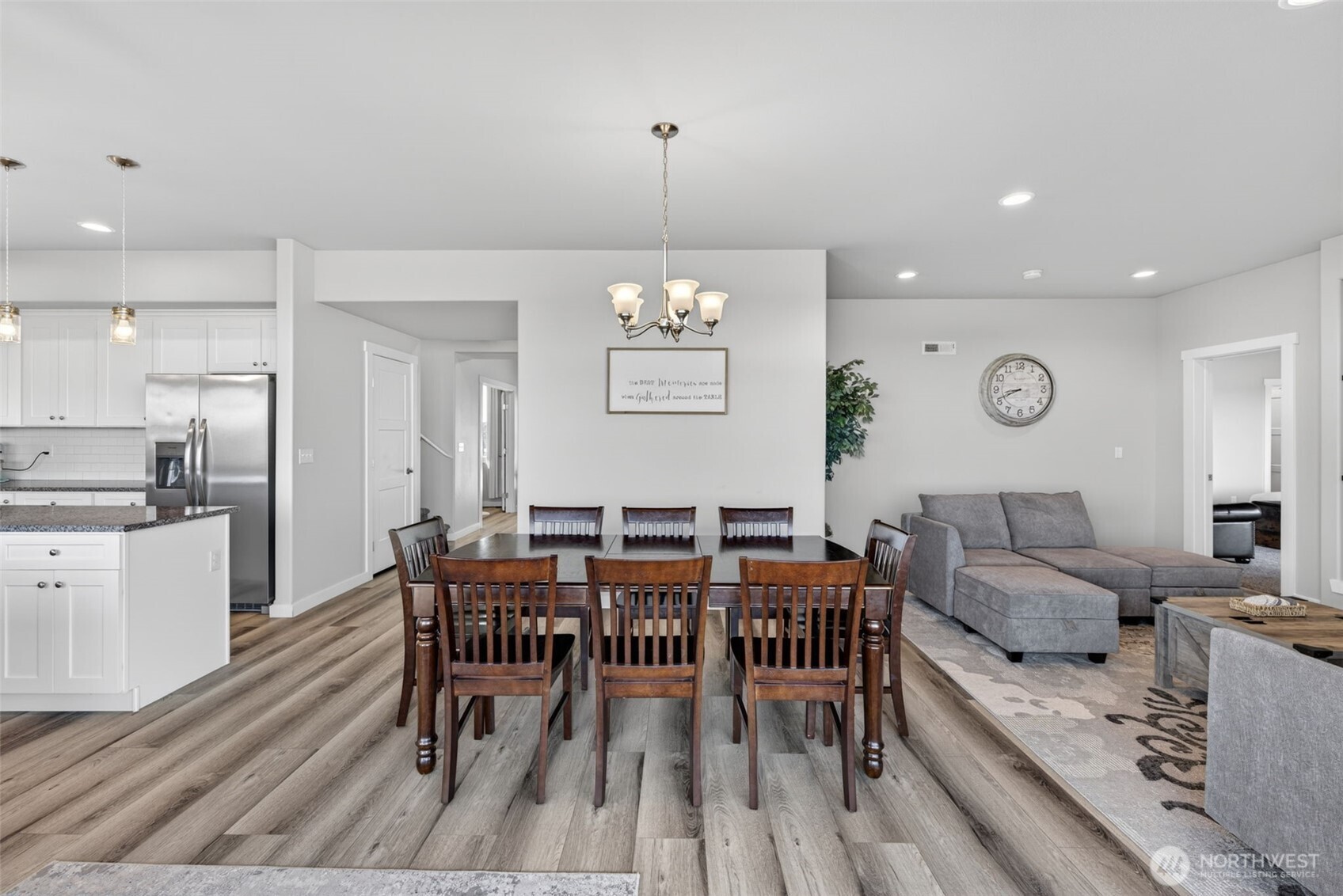 8446 Desert Greens Loop Property Photo 15