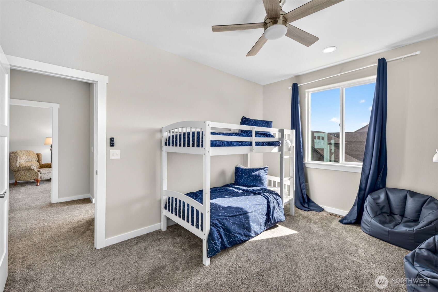 8446 Desert Greens Loop Property Photo 26