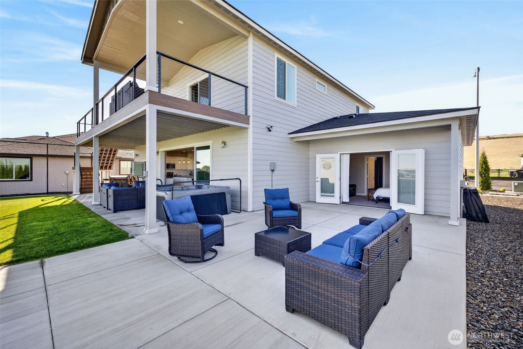 8446 Desert Greens Loop Property Photo 31
