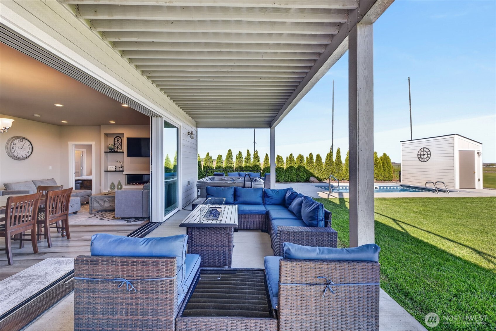 8446 Desert Greens Loop Property Photo 39