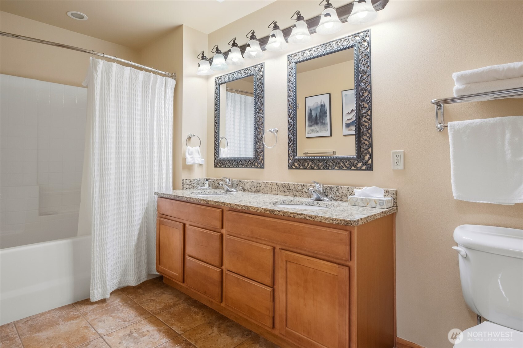545 Junction Lane D706 Property Photo 20