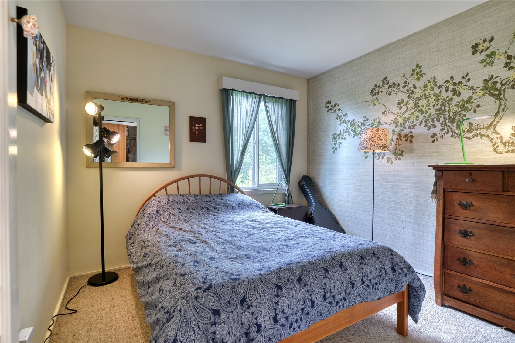 669 Marine Drive Property Photo 11