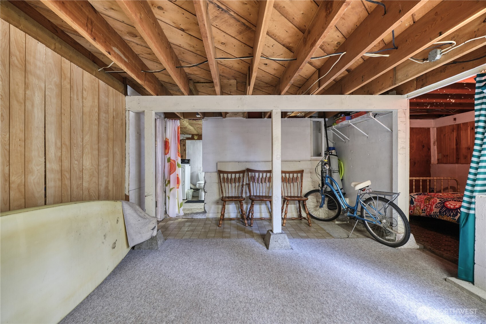 669 Marine Drive Property Photo 16