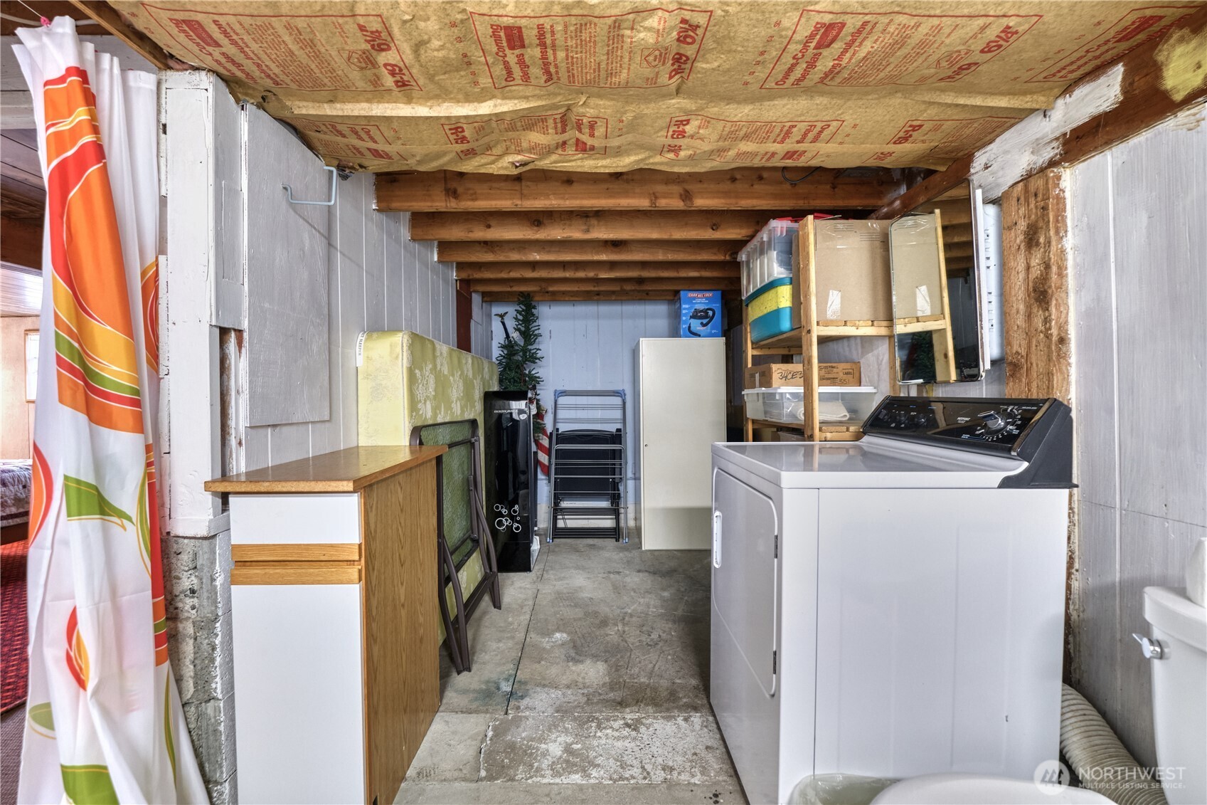 669 Marine Drive Property Photo 20