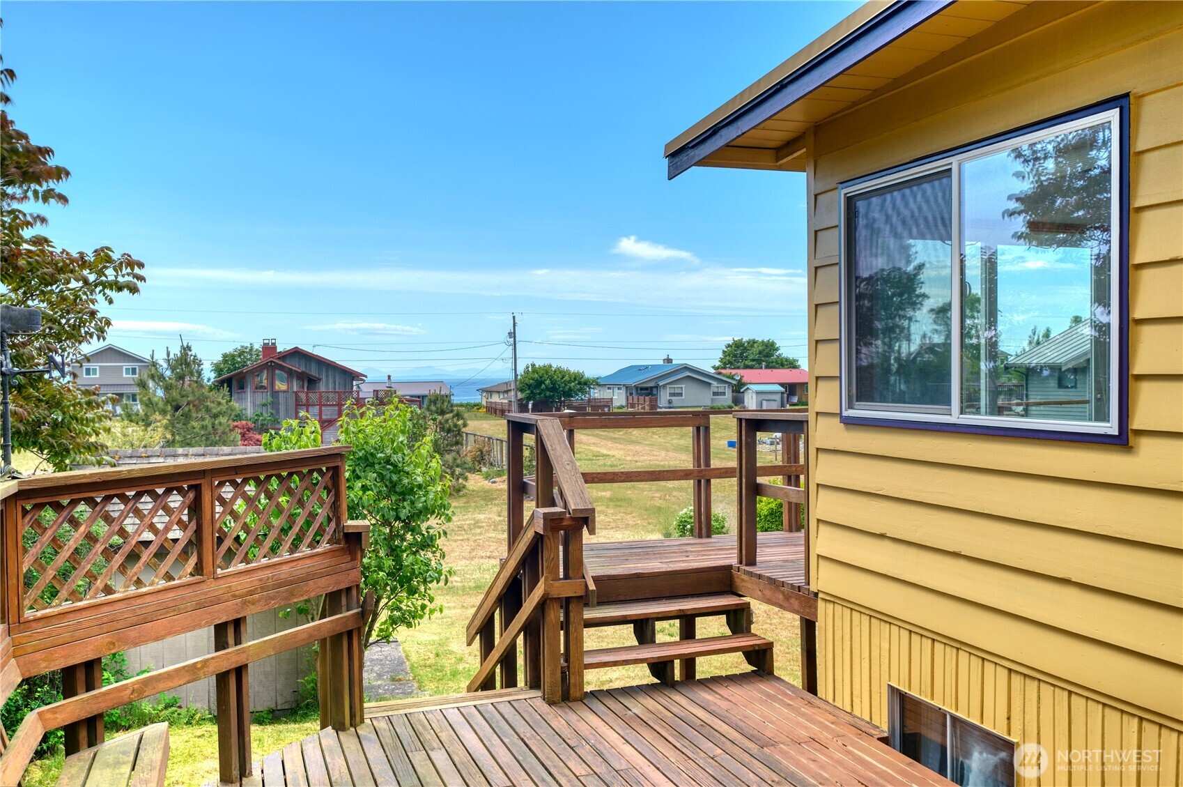 669 Marine Drive Property Photo 21