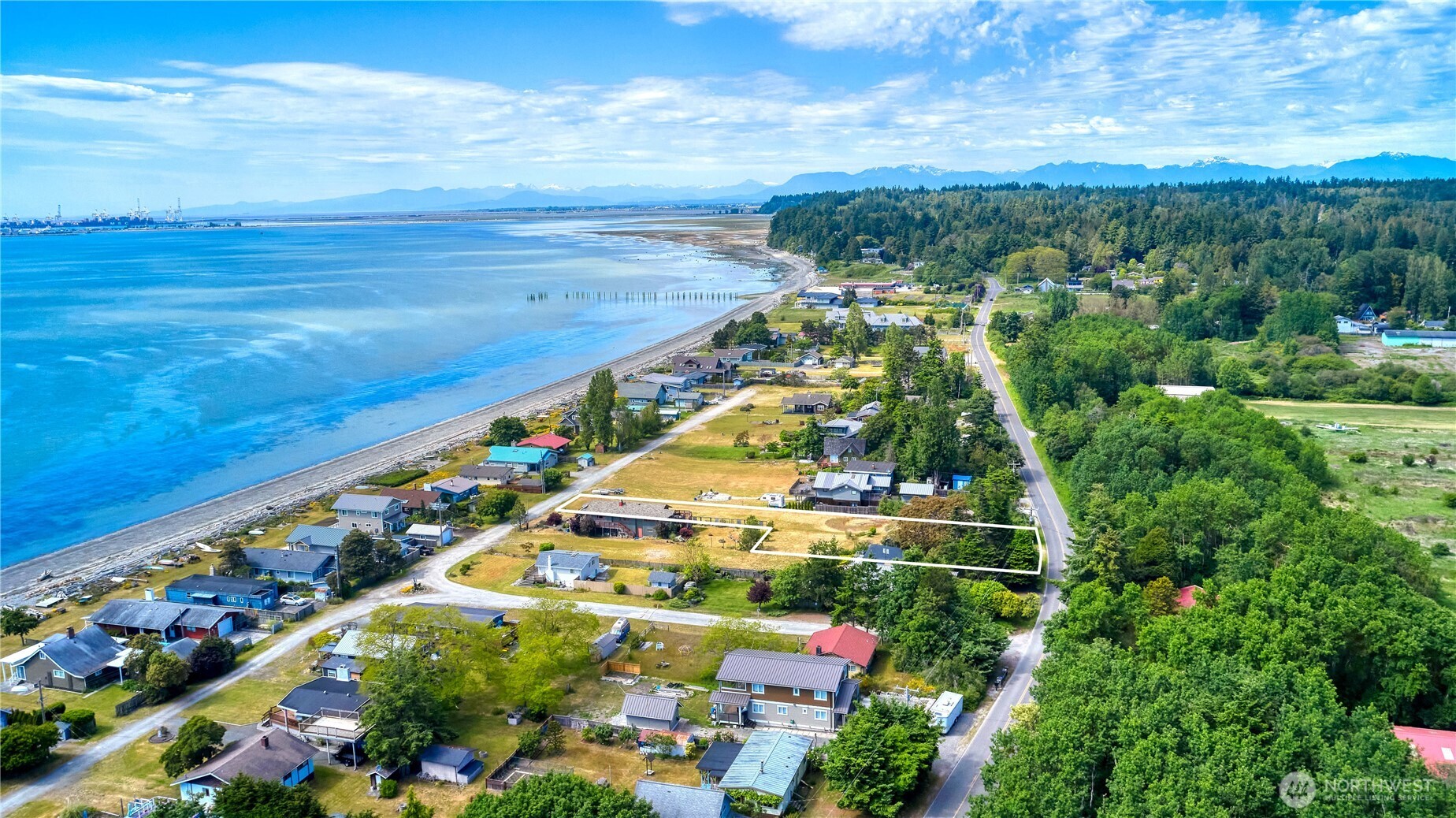 669 Marine Drive Property Photo 26