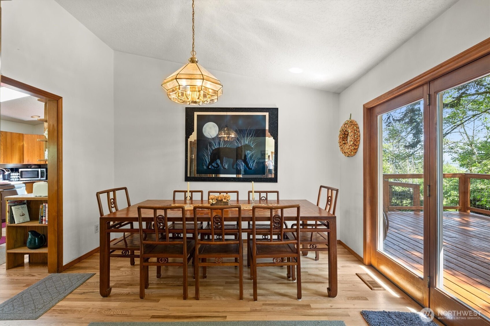 672 Walker Road Property Photo 6