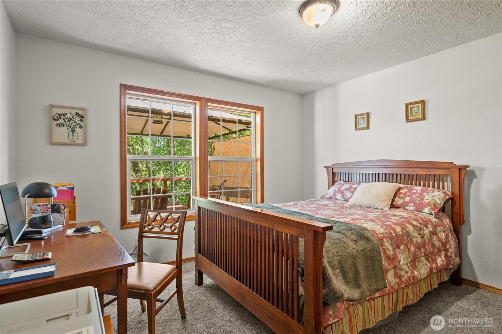 672 Walker Road Property Photo 13