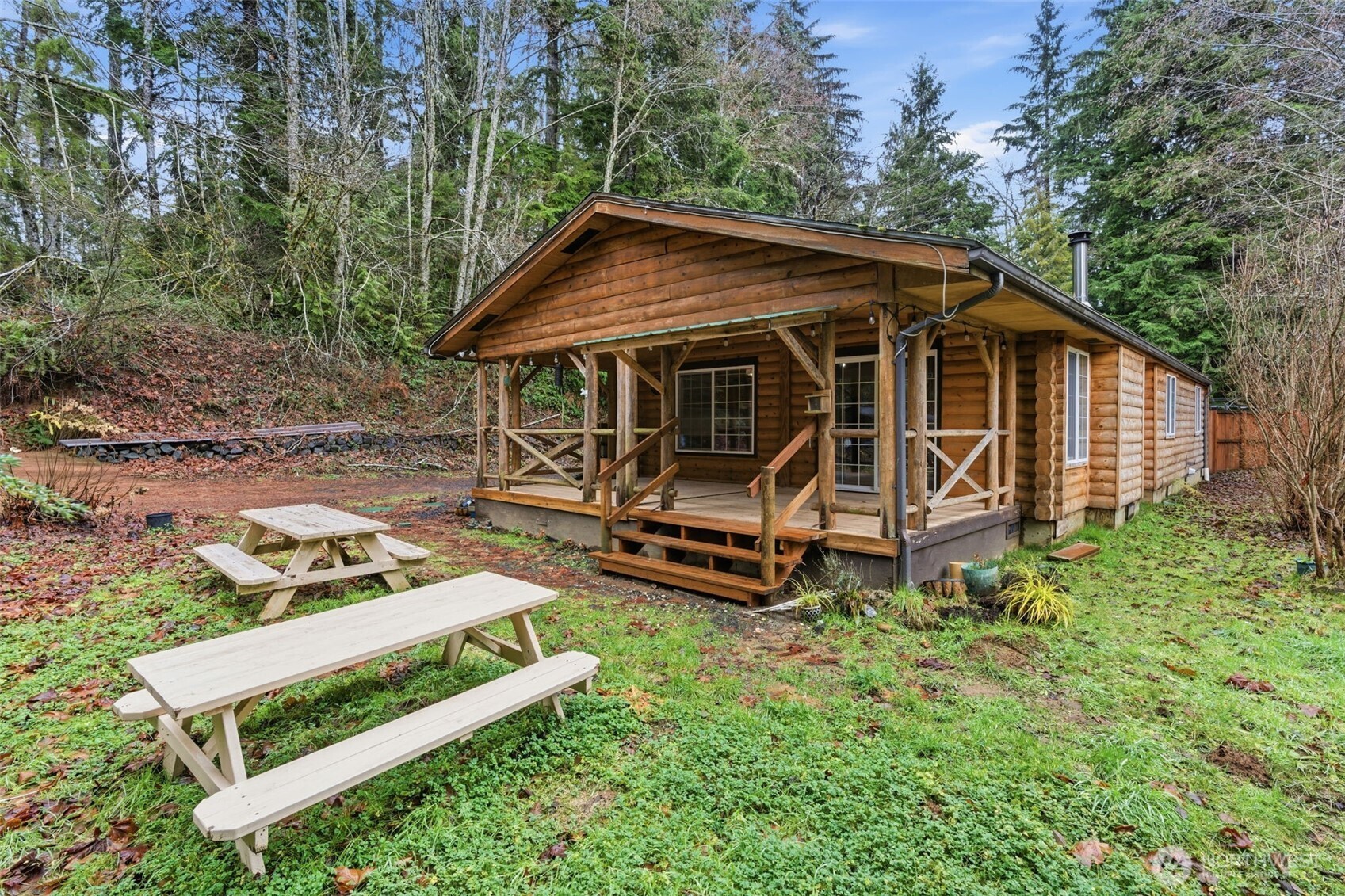 101 N Duckabush Drive Property Photo 4