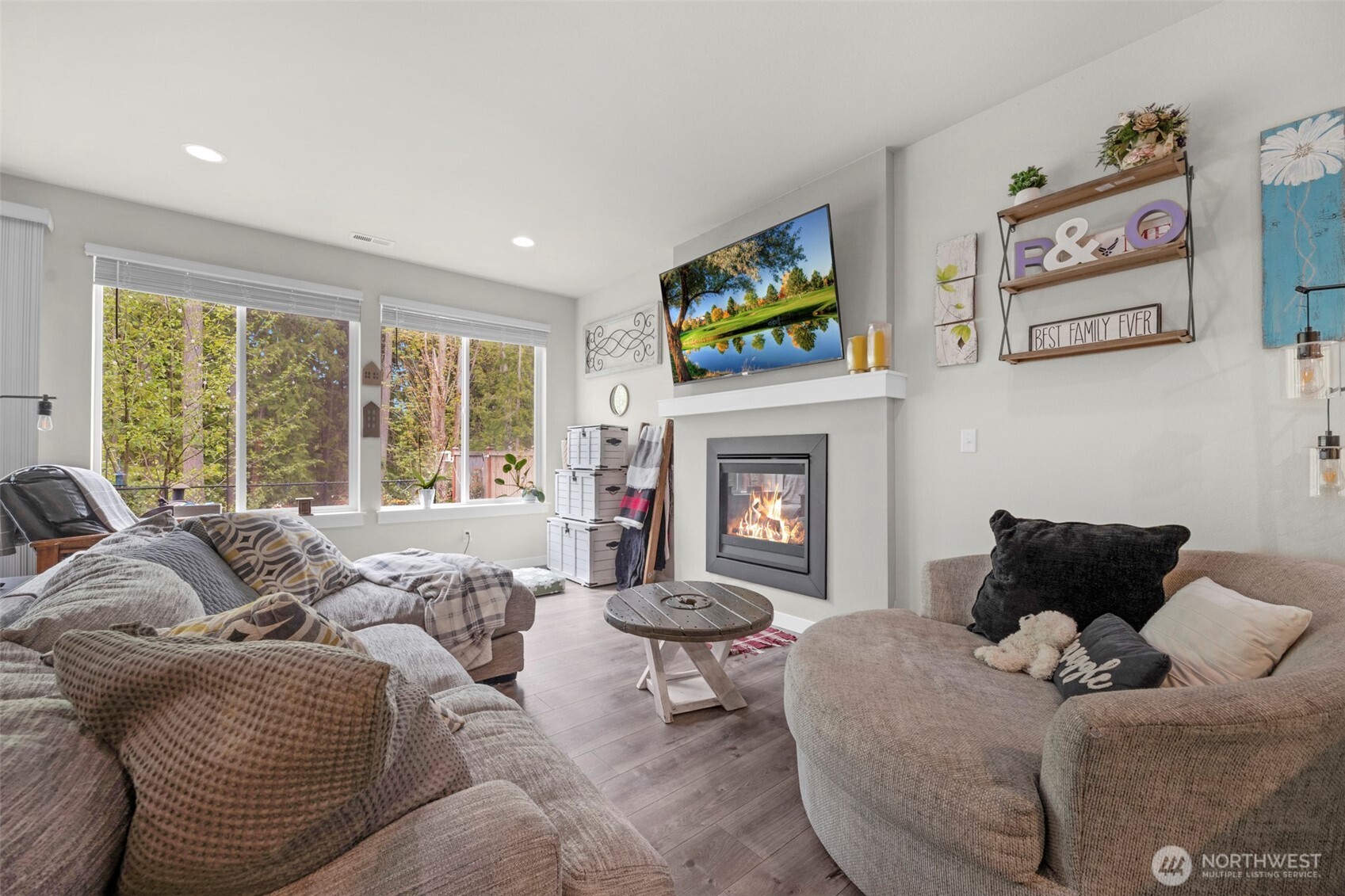 10507 35th Street Property Photo 11