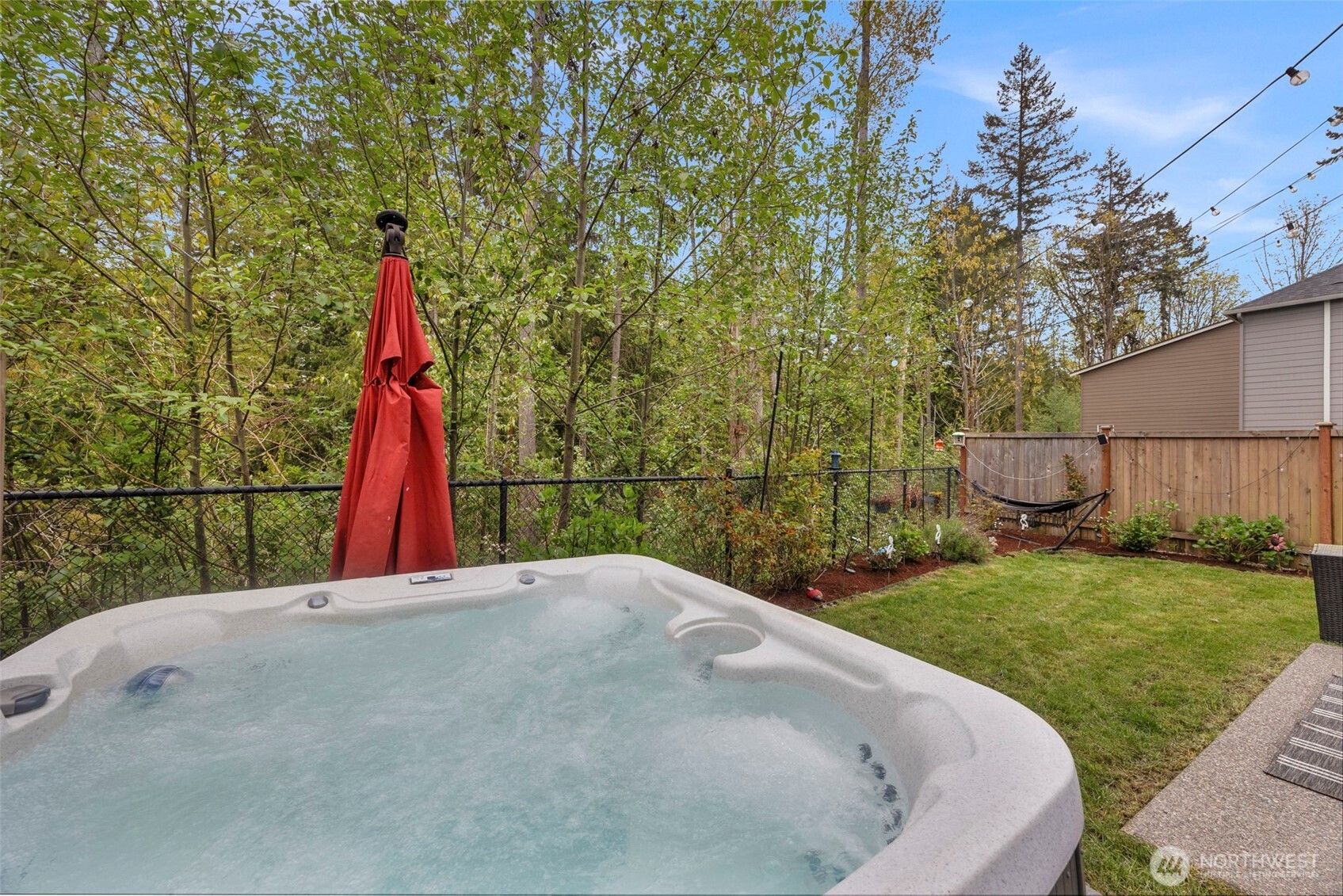 10507 35th Street Property Photo 27