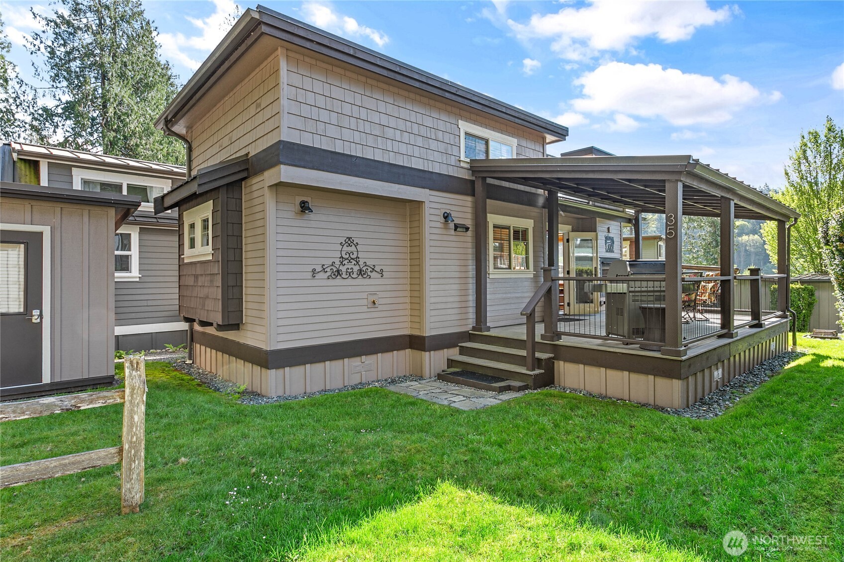 990 Lake Whatcom Boulevard 35 Property Photo 4