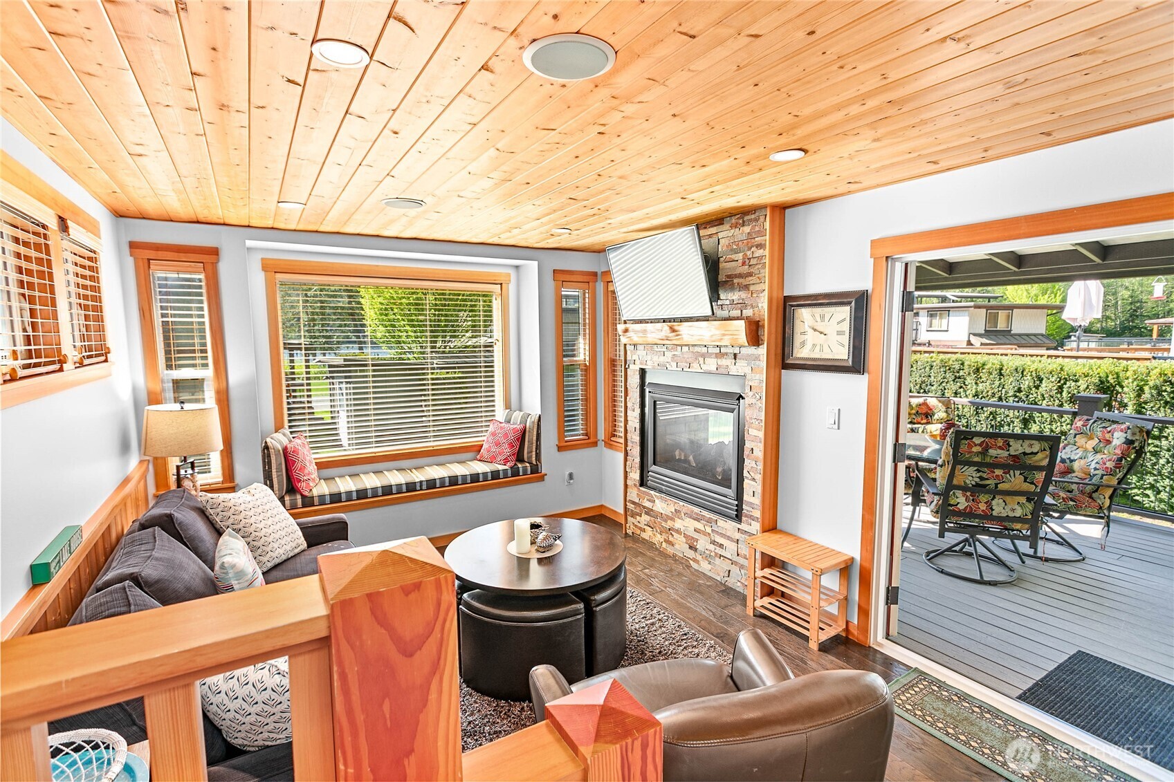 990 Lake Whatcom Boulevard 35 Property Photo 7