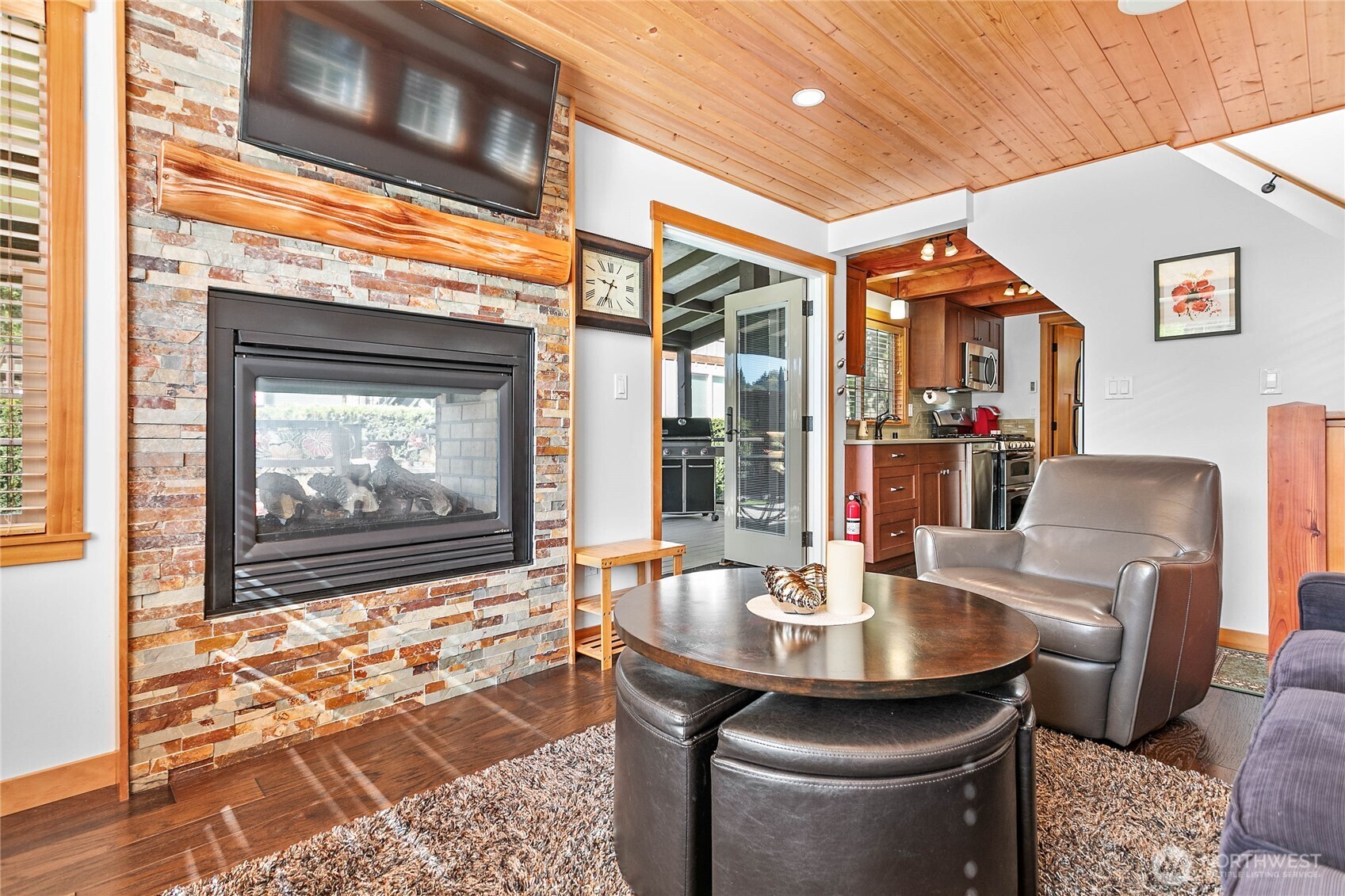990 Lake Whatcom Boulevard 35 Property Photo 8