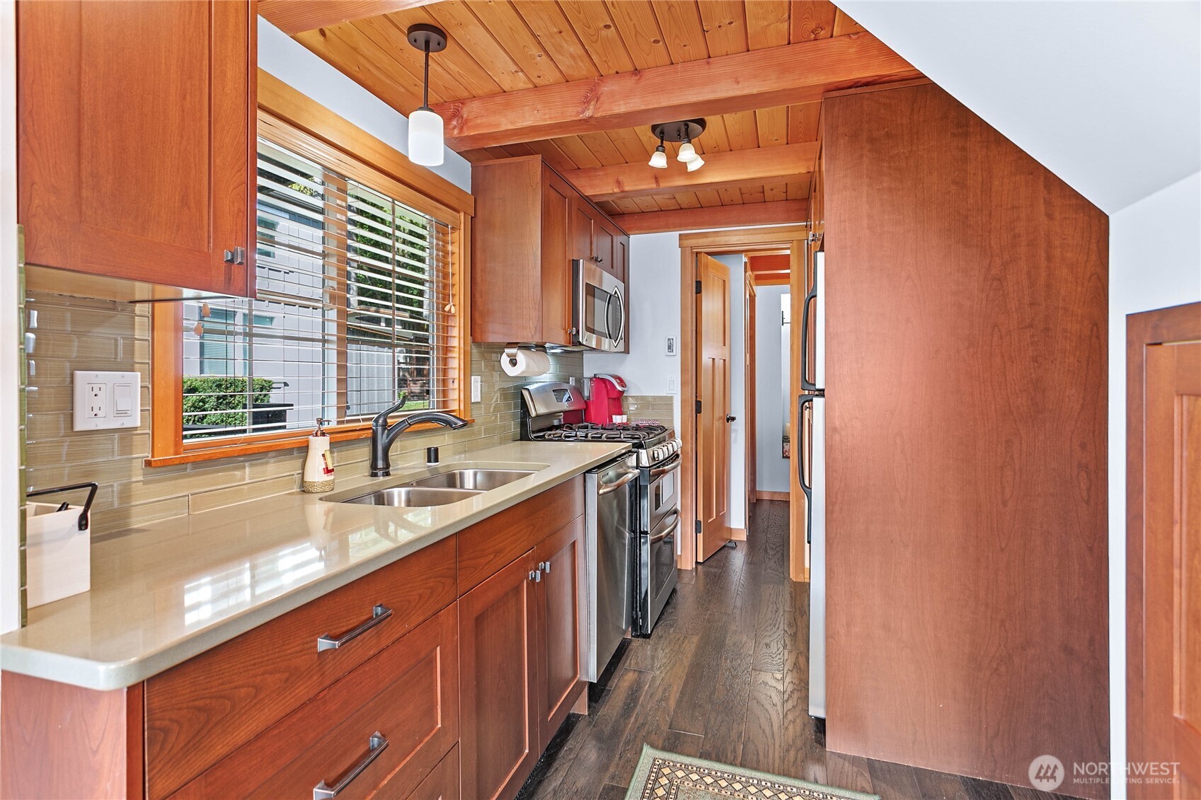 990 Lake Whatcom Boulevard 35 Property Photo 11