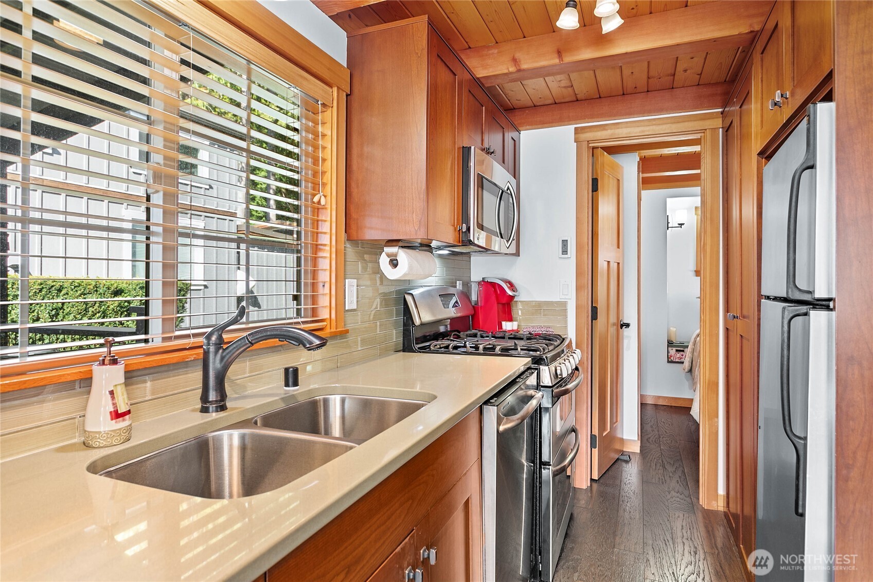 990 Lake Whatcom Boulevard 35 Property Photo 12