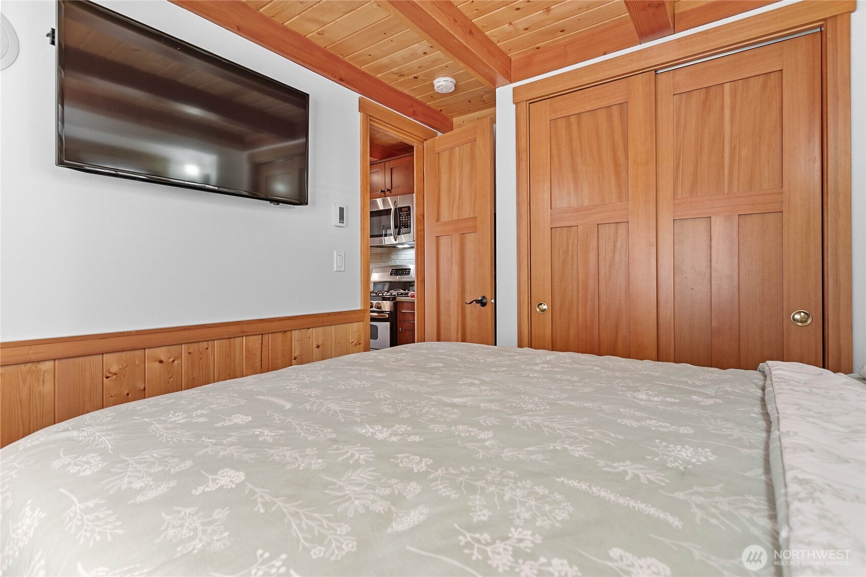 990 Lake Whatcom Boulevard 35 Property Photo 15