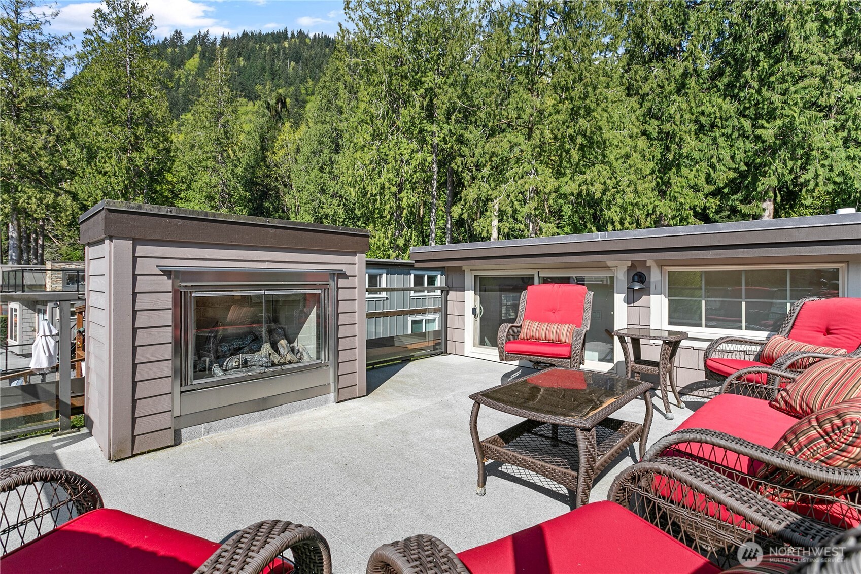 990 Lake Whatcom Boulevard 35 Property Photo 25