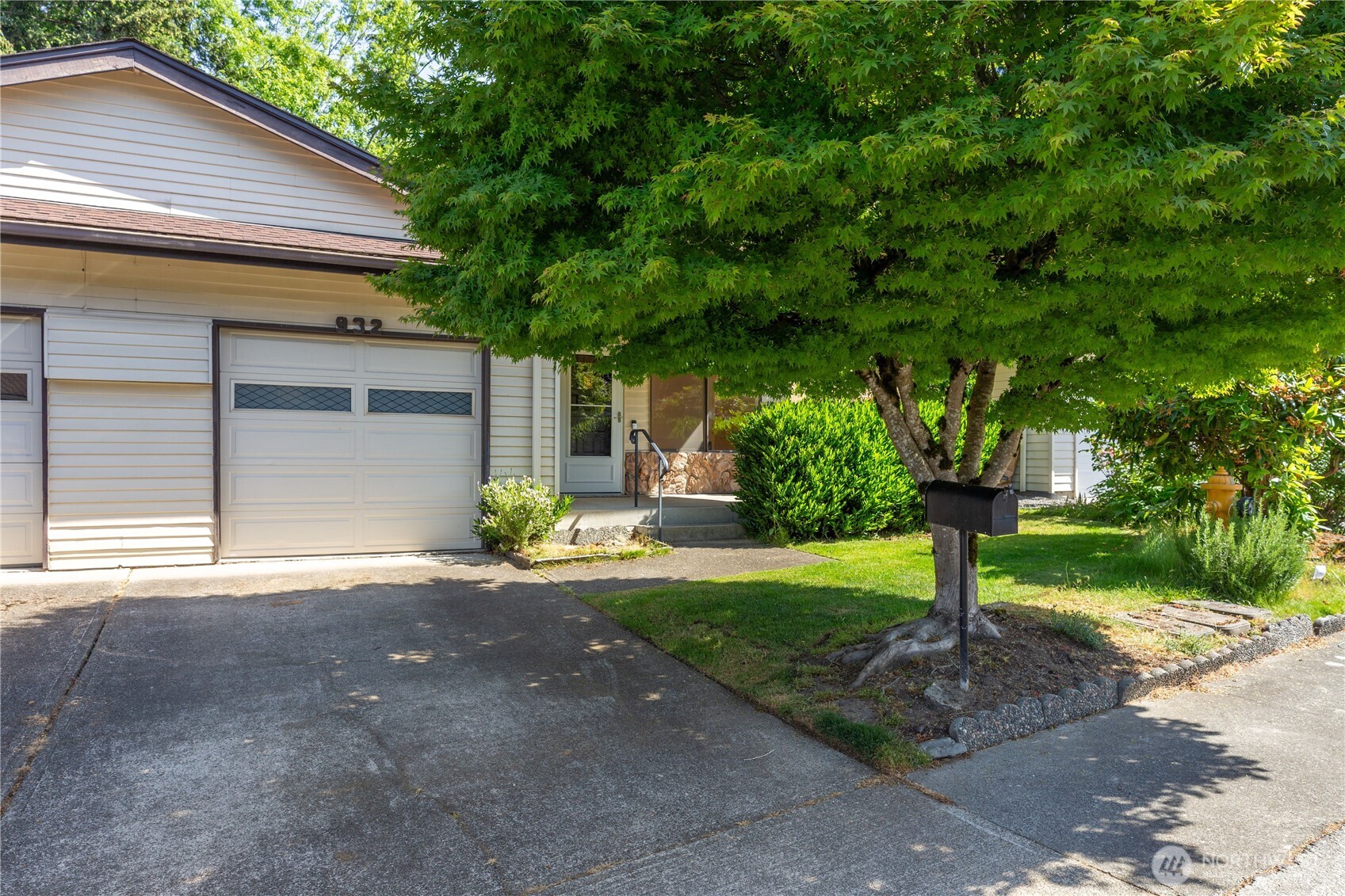 932 S 245th Place Property Photo 1